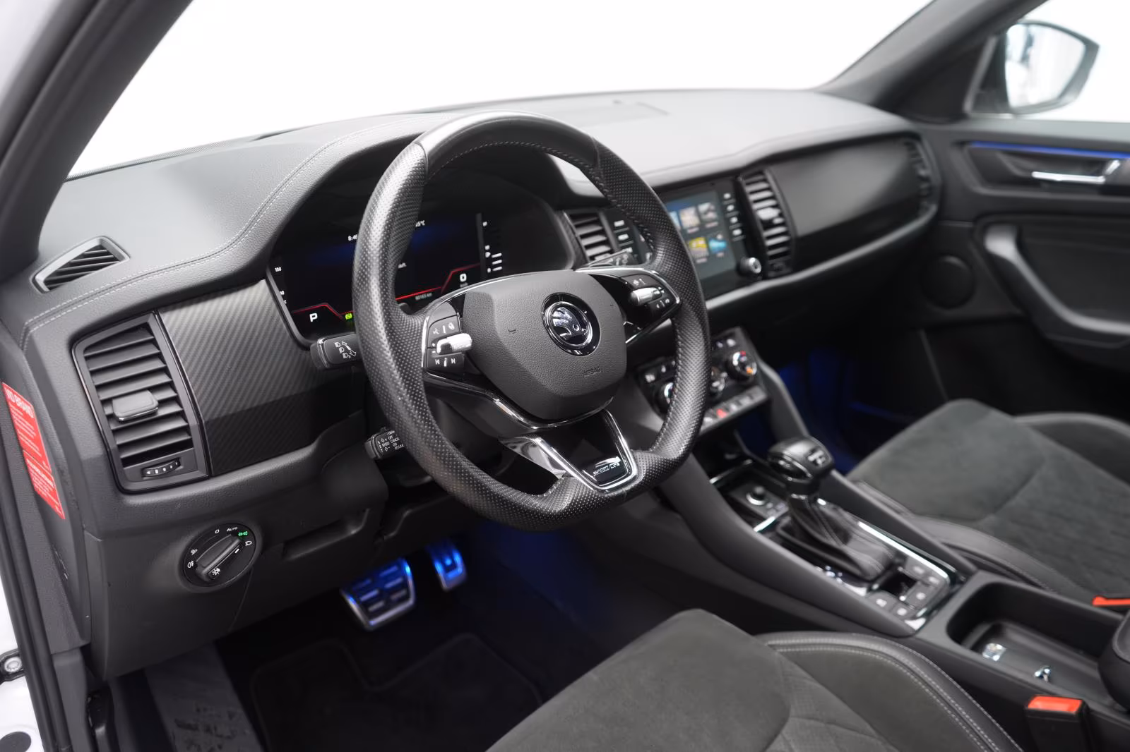 (B-117) Skoda Kodiaq 2.0 TDI 4x4 Sportline DSG ACC/Kamera/Virt - Image 8
