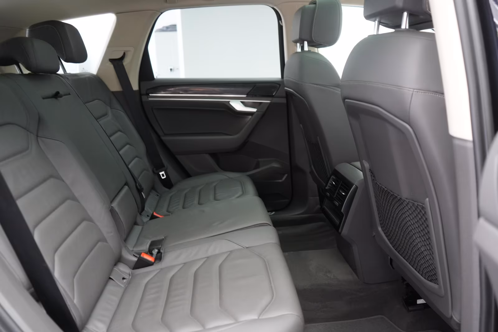 (B-409) Volkswagen Touareg 3.0 V6 TDI 4Motion Atmosphere Leder/ACC/ - Image 11