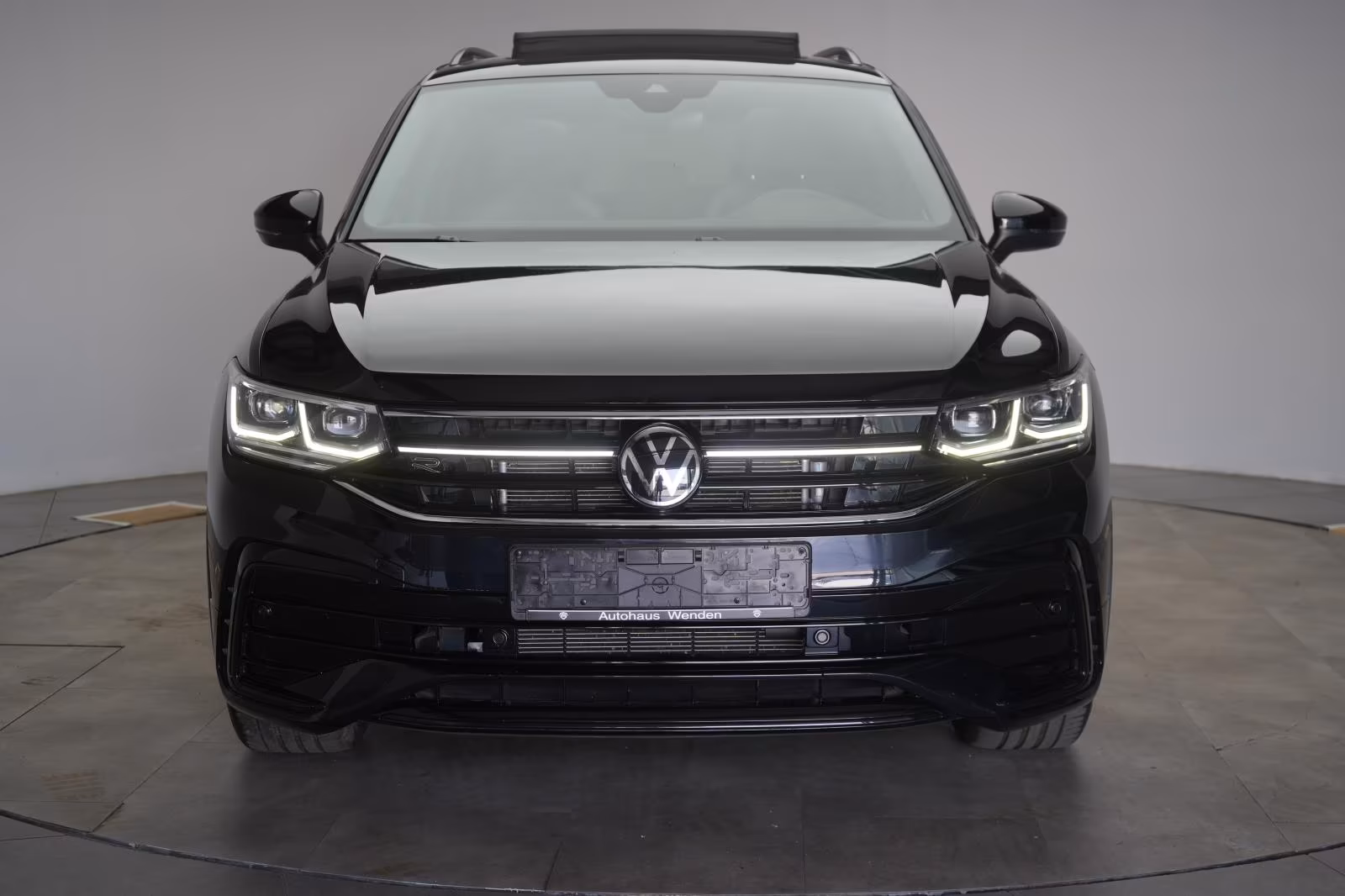 (B-538) Volkswagen Tiguan Allspace 2.0 TDI 4Motion DSG R-Line Leder - Image 2