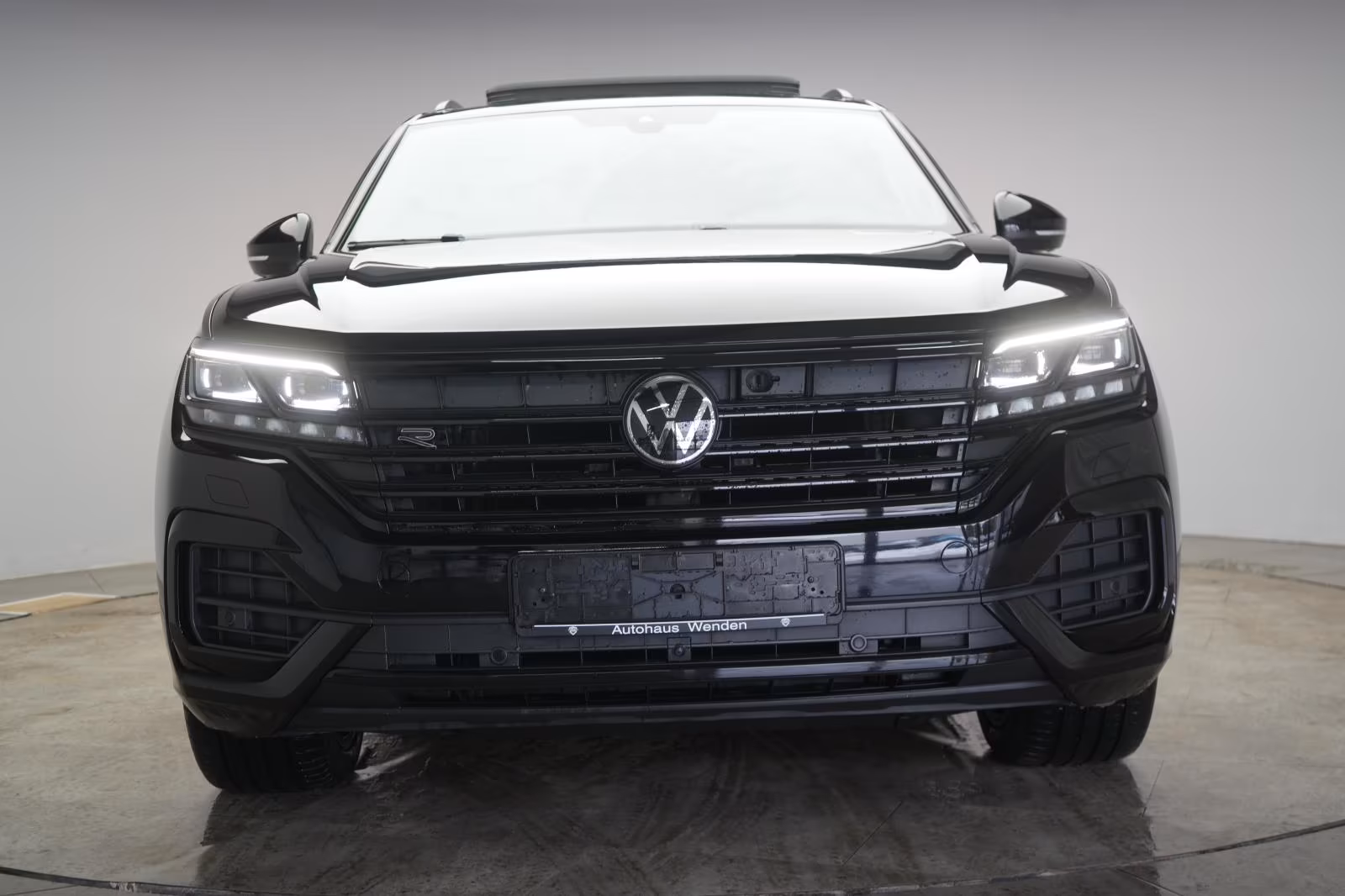 (B-135) Volkswagen Touareg 3.0 V6 TDI 4Motion R line Navi/Leder/A - Image 2