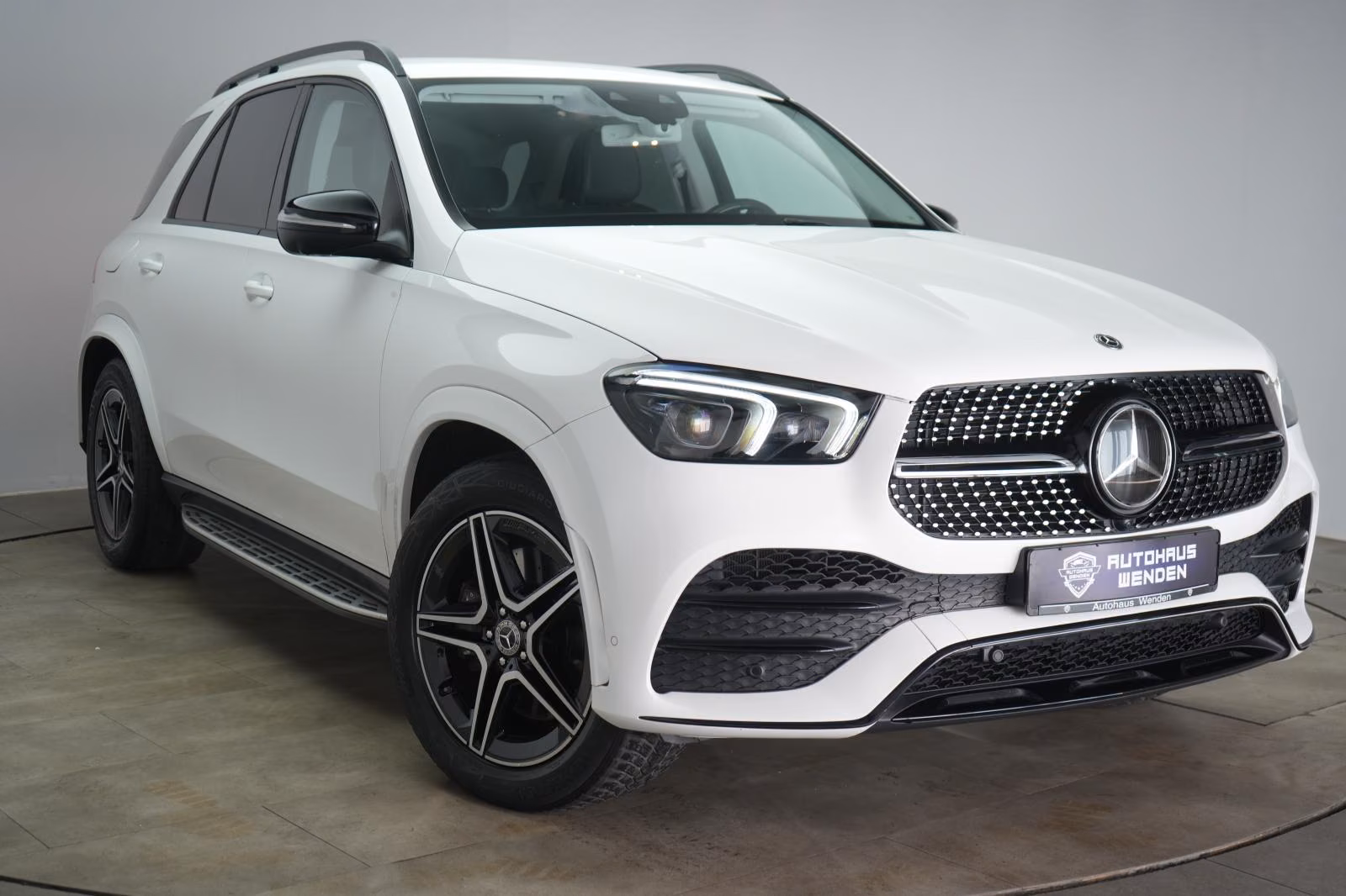 (B-410) Mercedes-Benz GLE 350 d 4Matic 9G-T AMG Line - Image 1
