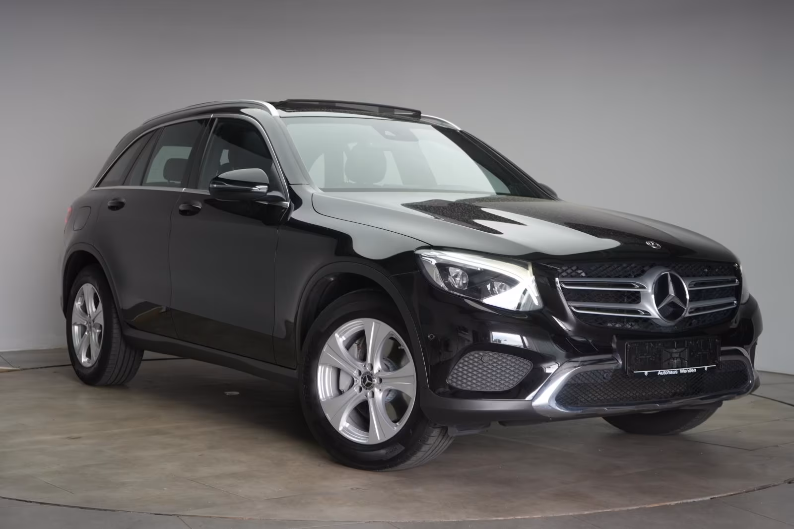 (B-788)Mercedes-Benz GLC 300 4Matic 9G-Tronic Exclusive Leder/Temp/Ka - Image 1