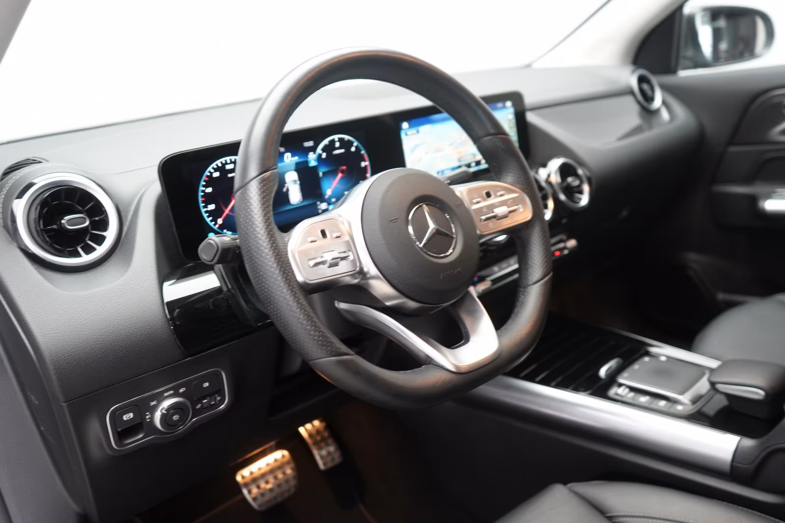 (B-336) Mercedes-Benz GLA 220 d 8G-DCT AMG Line Leder/Temp/Kame - Image 8