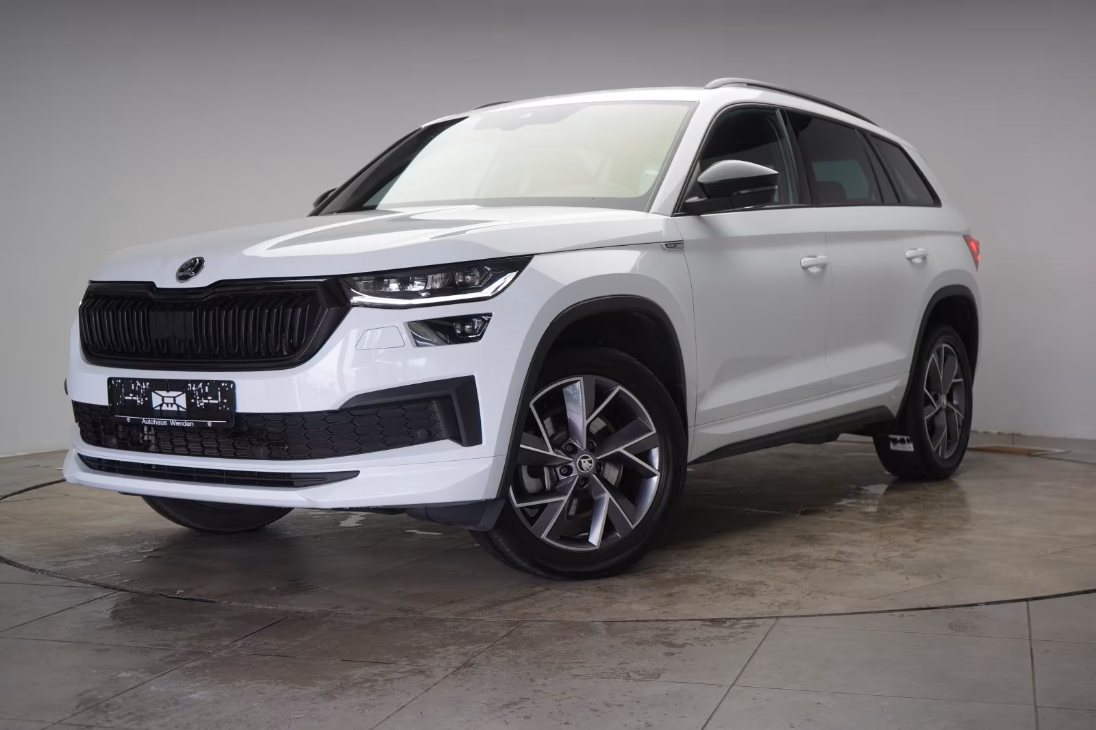 (B-117) Skoda Kodiaq 2.0 TDI 4x4 Sportline DSG ACC/Kamera/Virt - Image 3