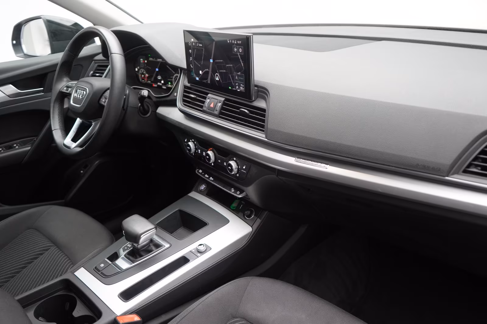 (B-498) Audi Q5 40 TDI quattro S tronic CarPlay/Temp/Virtual/ - Image 10