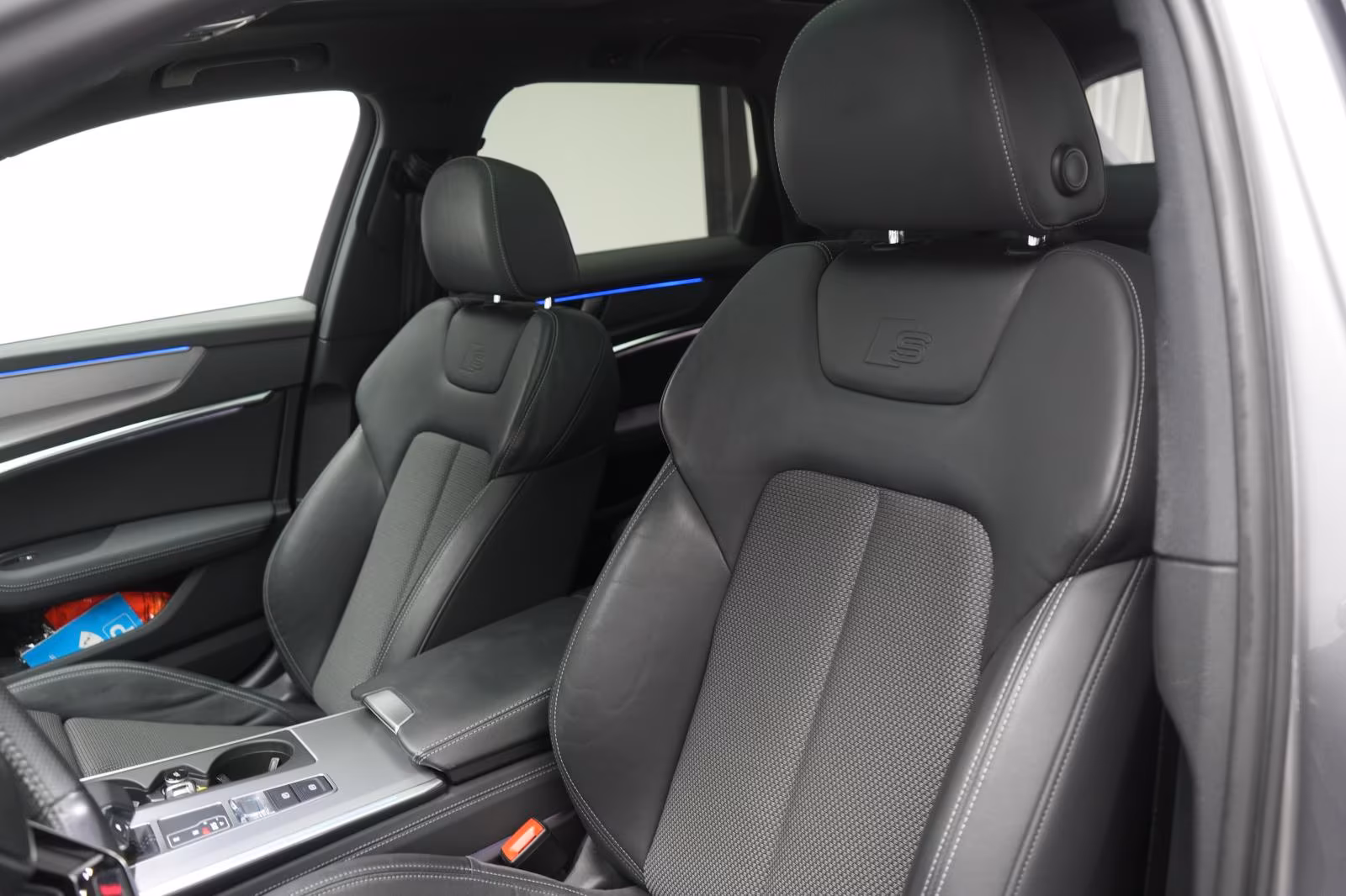 (B-369) Audi A6 40 TDI quattro S tronic S line ACC/Kamera/Pan - Image 7