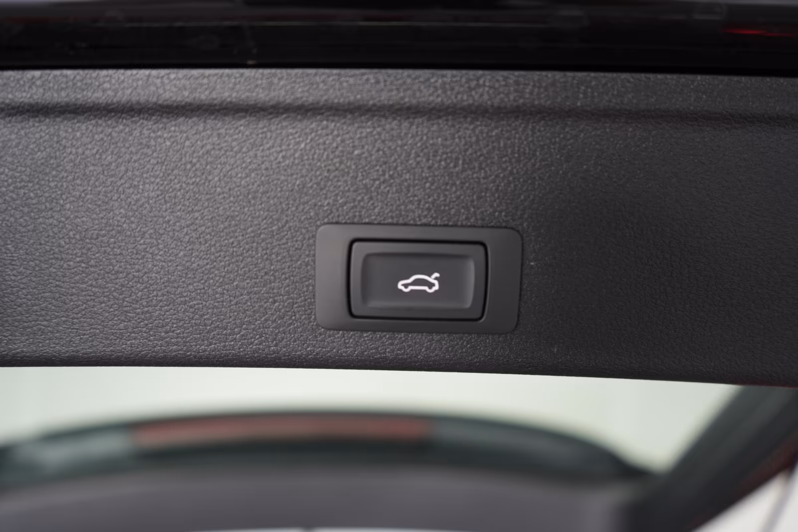 (B-699) Audi A4 Avant 40 TDI S tronic Navi/Temp/LED/ - Image 14