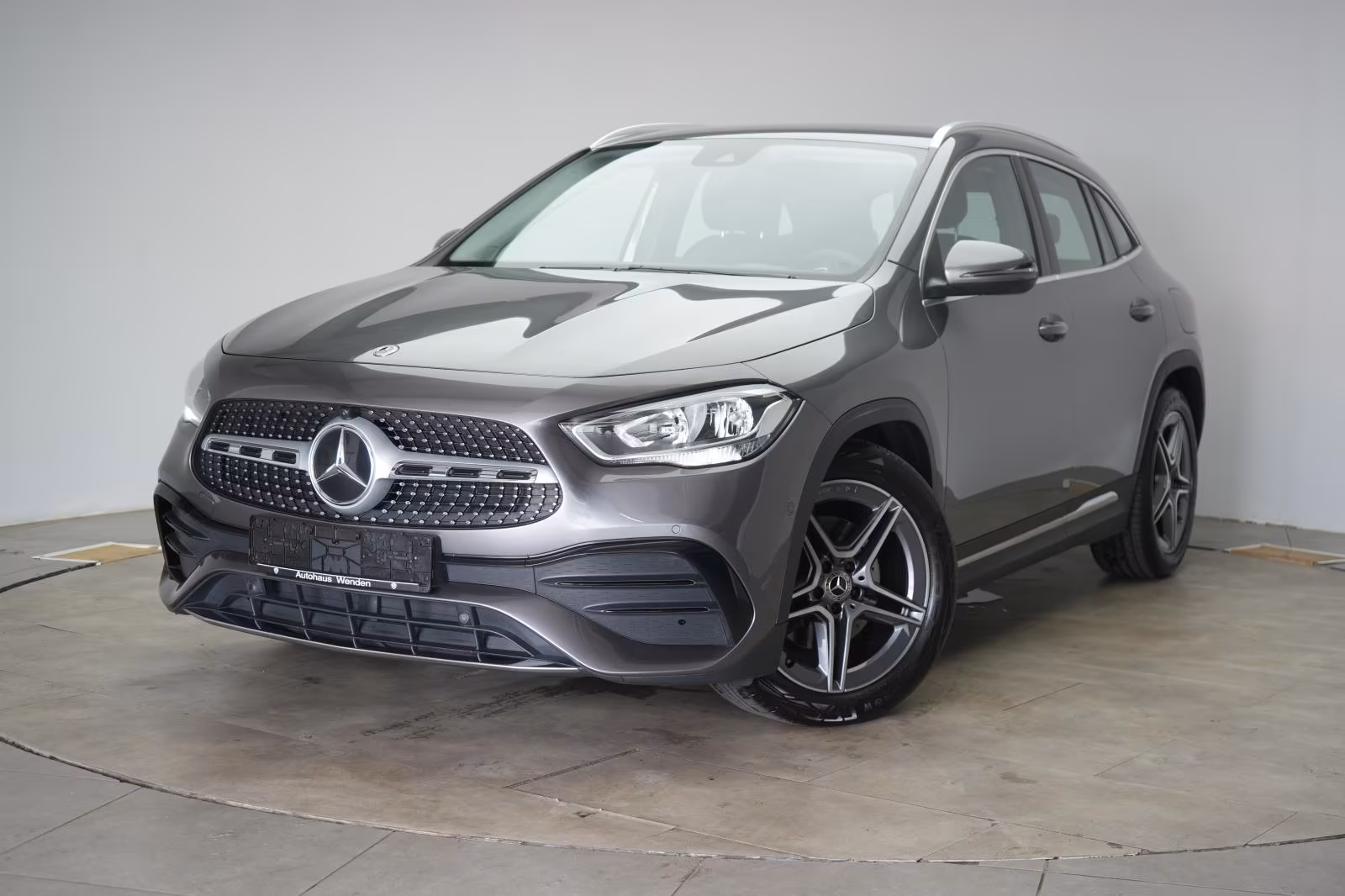 (B-336) Mercedes-Benz GLA 220 d 8G-DCT AMG Line Leder/Temp/Kame - Image 3