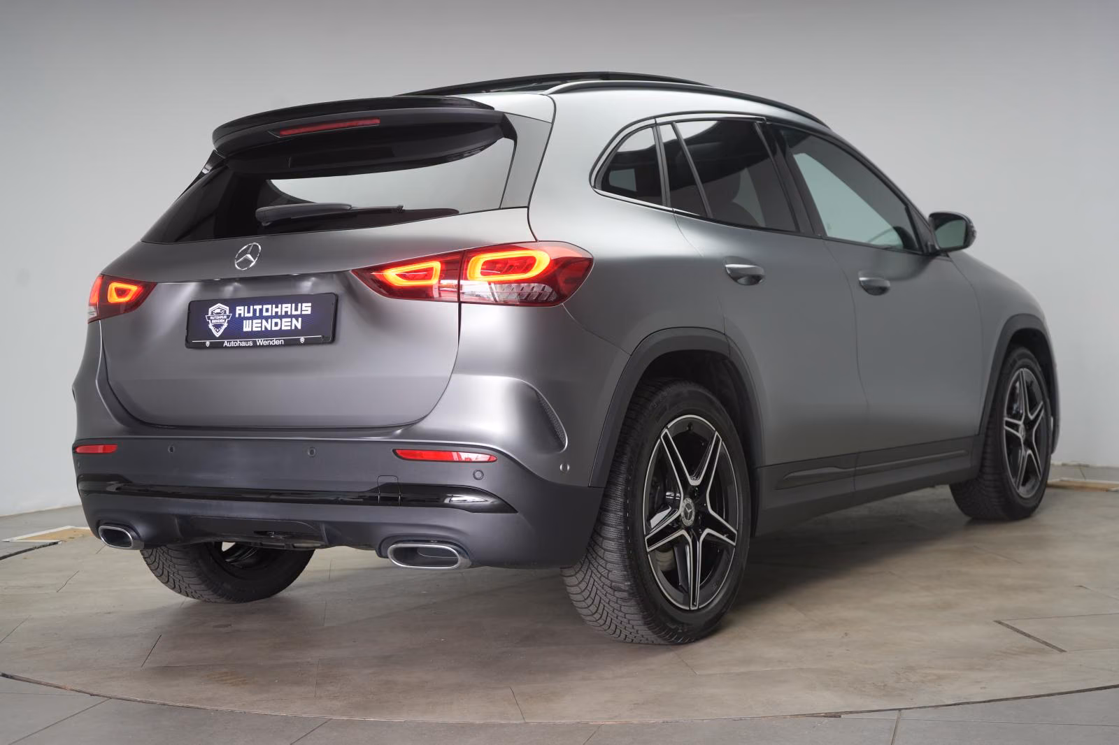 (B-060) Mercedes-Benz GLA 220 d 4Matic 8G-DCT AMG Temp/Kamera/Pa - Image 5
