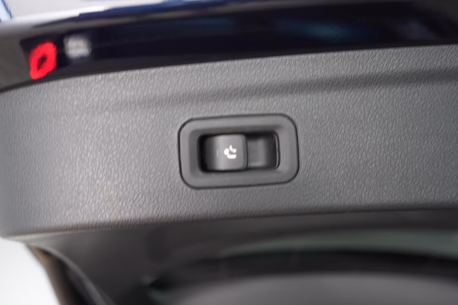 (B-392) Mercedes-Benz(Hybrid) GLE 350 de 4Matic 9G-Tronic AMG Distronic/Softcl  - Image 27