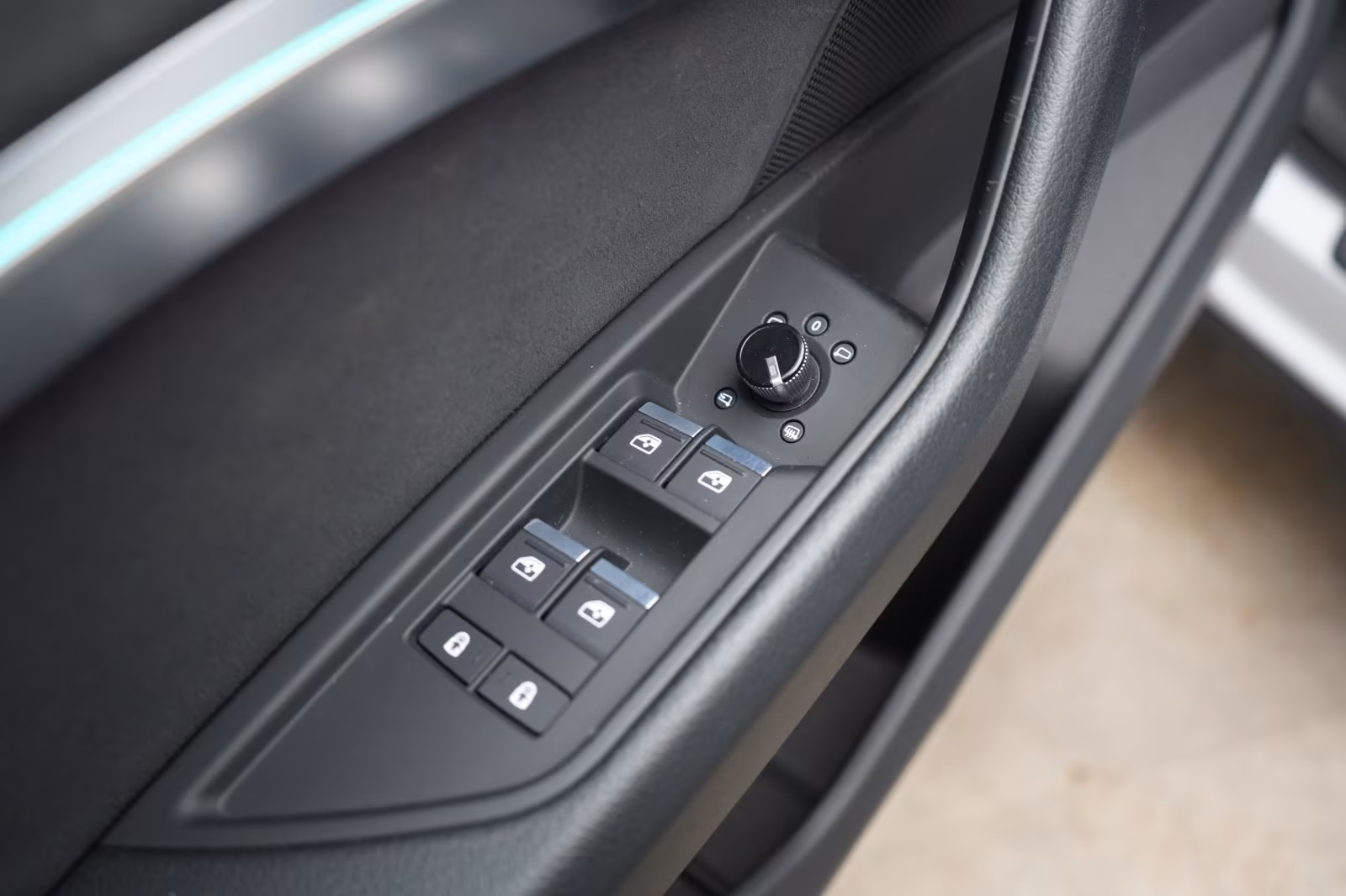 (B-506) Audi e-tron 55 quattro S line - Image 15