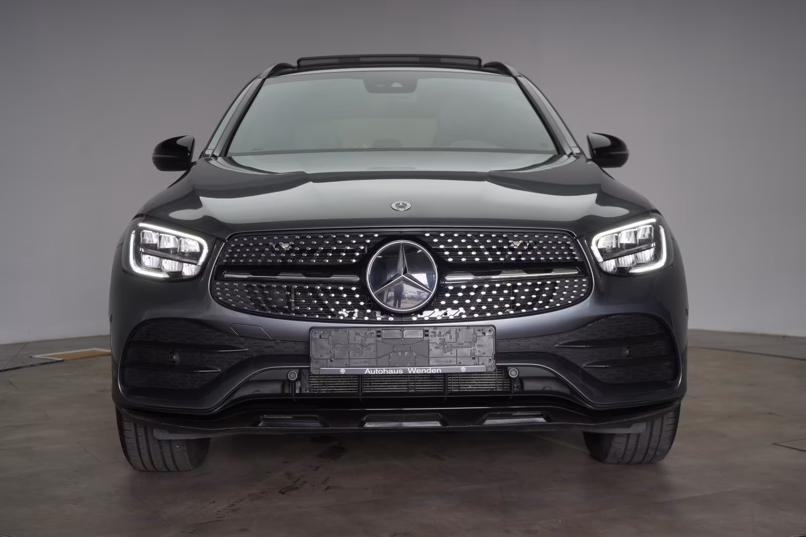 (B-284) Mercedes-Benz GLC 300 4Matic AMG Temp/Kamera/Virtual/Pano/AHK/ - Image 2