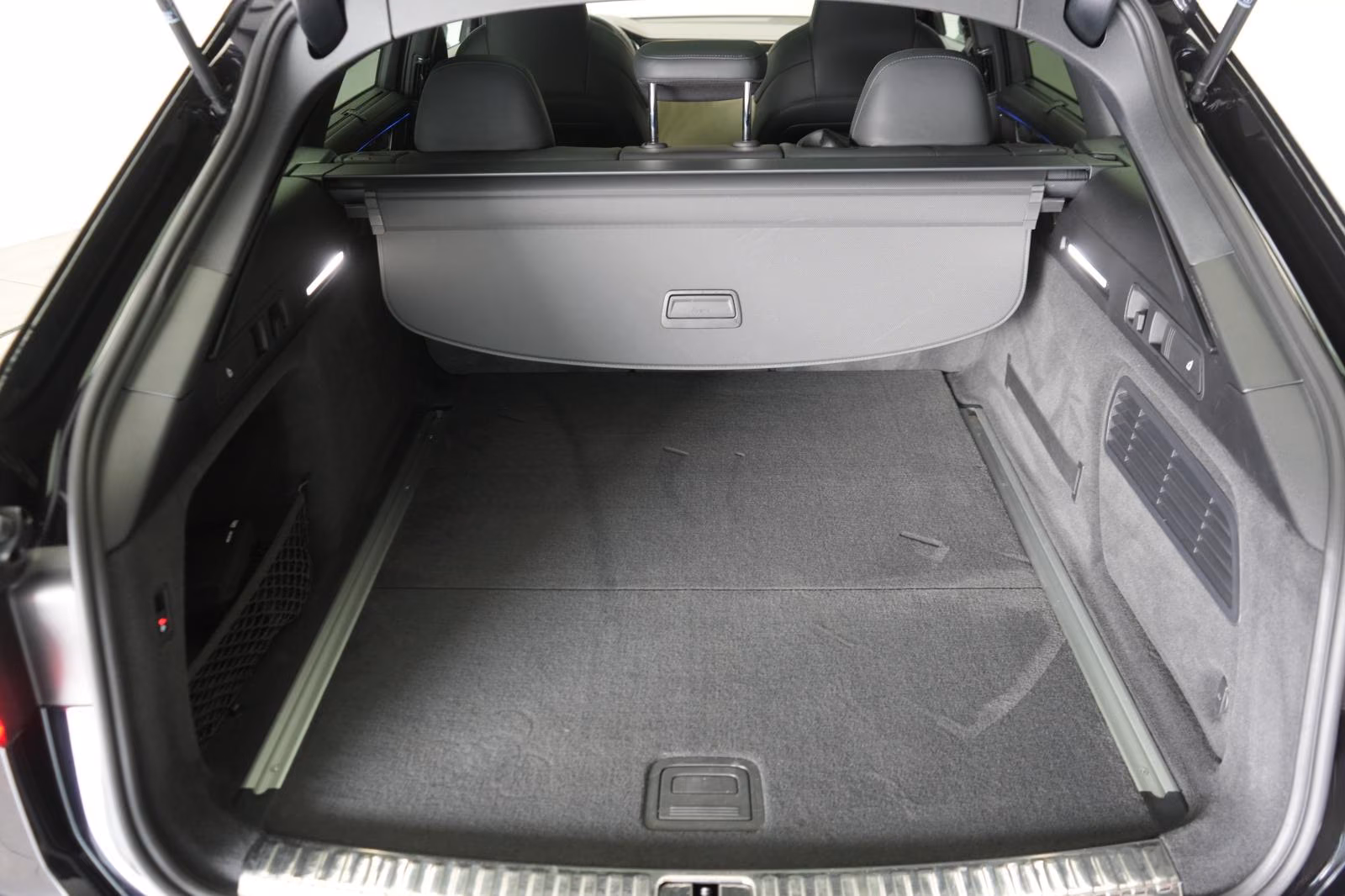 (B-455) Audi RS6 4.0 TFSI quattro B&O/Pano/HUD/Allradlenkung/ - Image 31