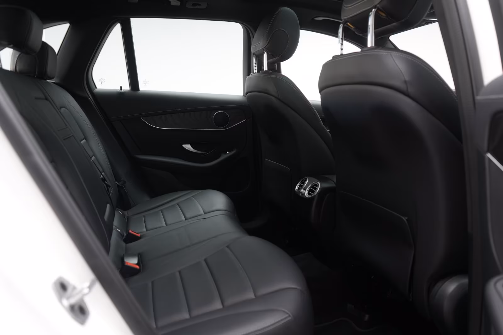 (B-484) Mercedes-Benz(Hybrid) GLC 300 de 4Matic 9G-Tronic Leder/Distronic/K - Image 11