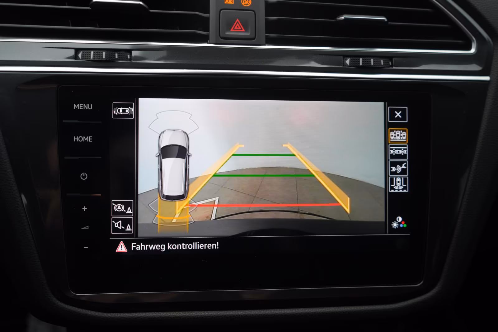 (B-422) Volkswagen(7 ghế) Tiguan Allspace 2.0 TDI 4Motion DSG R-Line ACC/K - Image 17