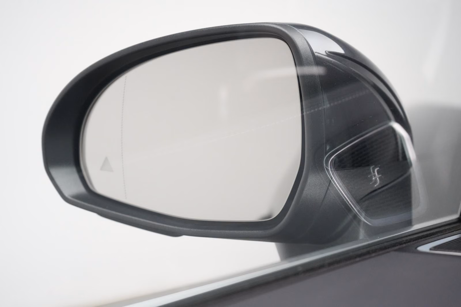 (B-687) Mercedes-Benz GLC 220 d 4Matic 9G-T Avantgarde Distronic/Kam - Image 30