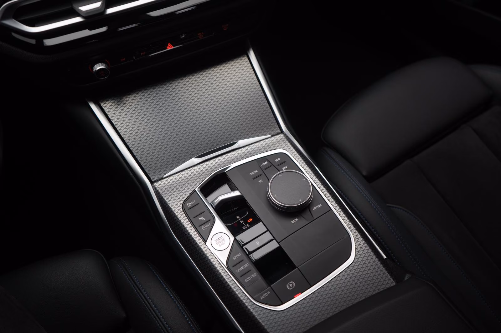 (B-409) BMW 320 i Touring M Sport ACC/Kamera/AHK/Lane/CarPla - Image 15