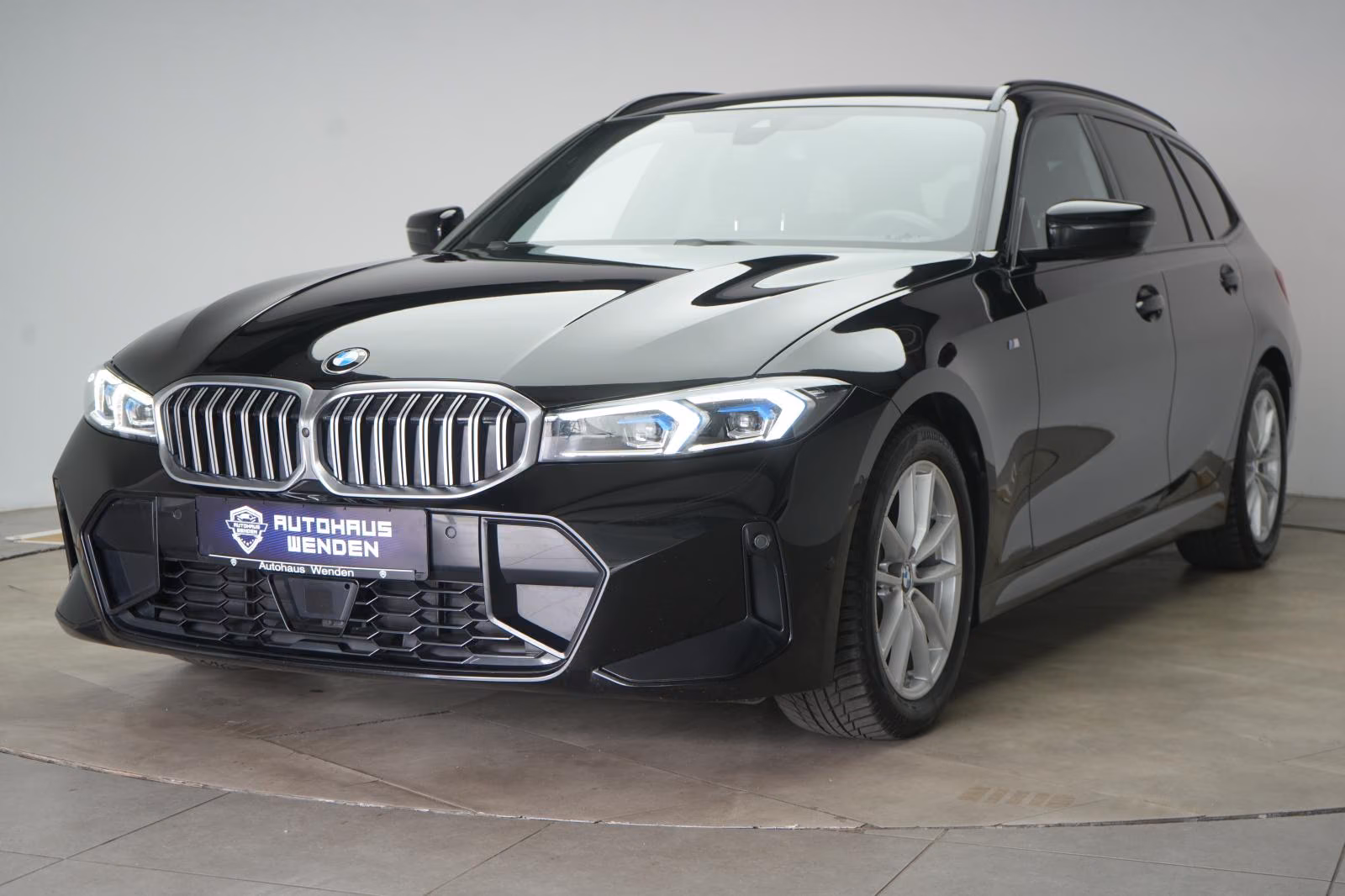 (B-062) BMW 320 d Touring M-Sport ACC/HUD/Kamera/Wide/CarPla - Image 3