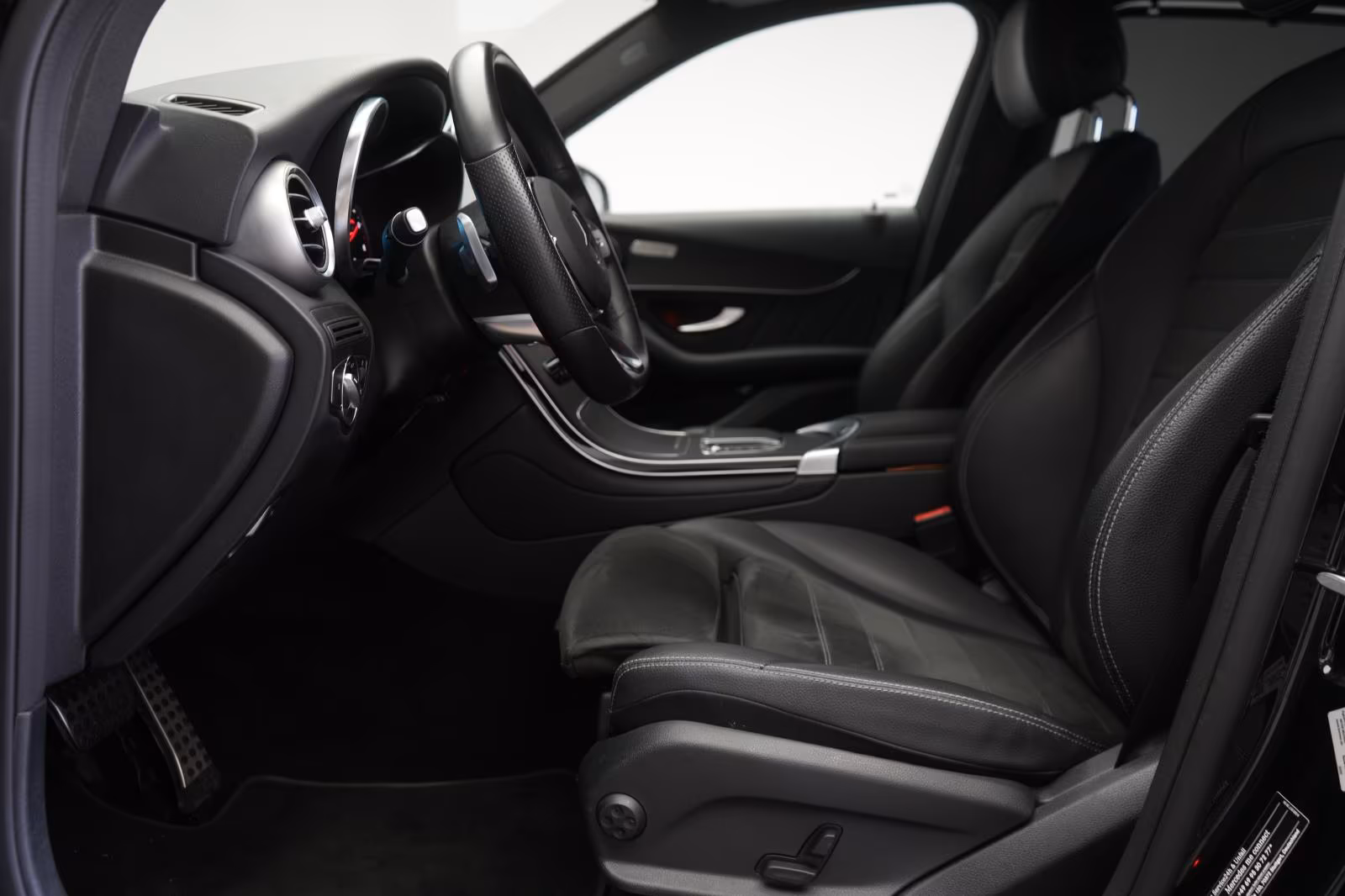 (B-575) Mercedes-Benz GLC 220 d 4Matic 9G-Tronic AMG Distronic/Kamer - Image 6