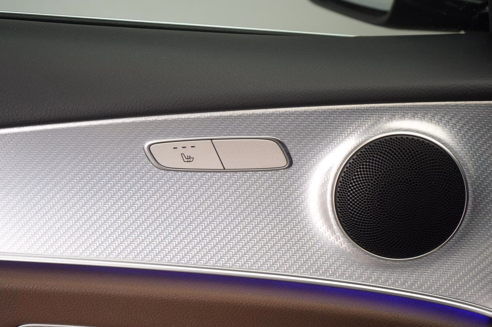 (B-193) Mercedes-Benz(Hybrid) E 300 de T 9G-TRONIC Avantgarde Leder/Distronic/ - Image 13