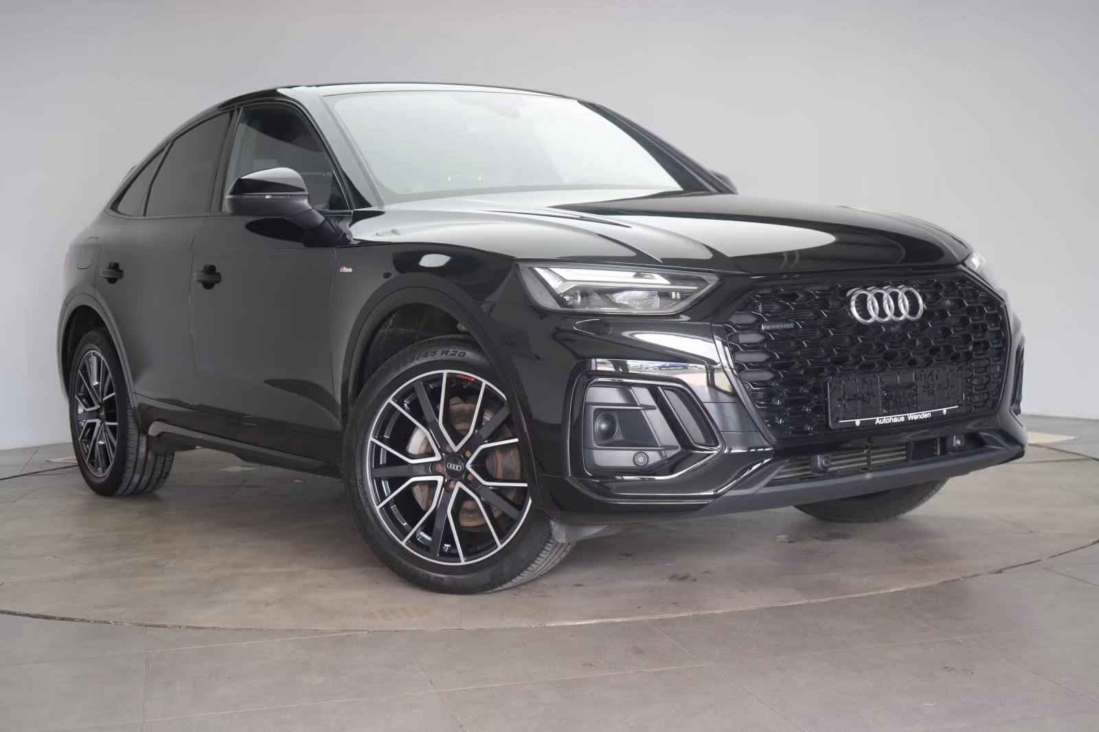 (B-476) Audi Q5(Hybrid) 50 TFSI e quattro S line ACC/Kamera/Virtual/L - Image 1