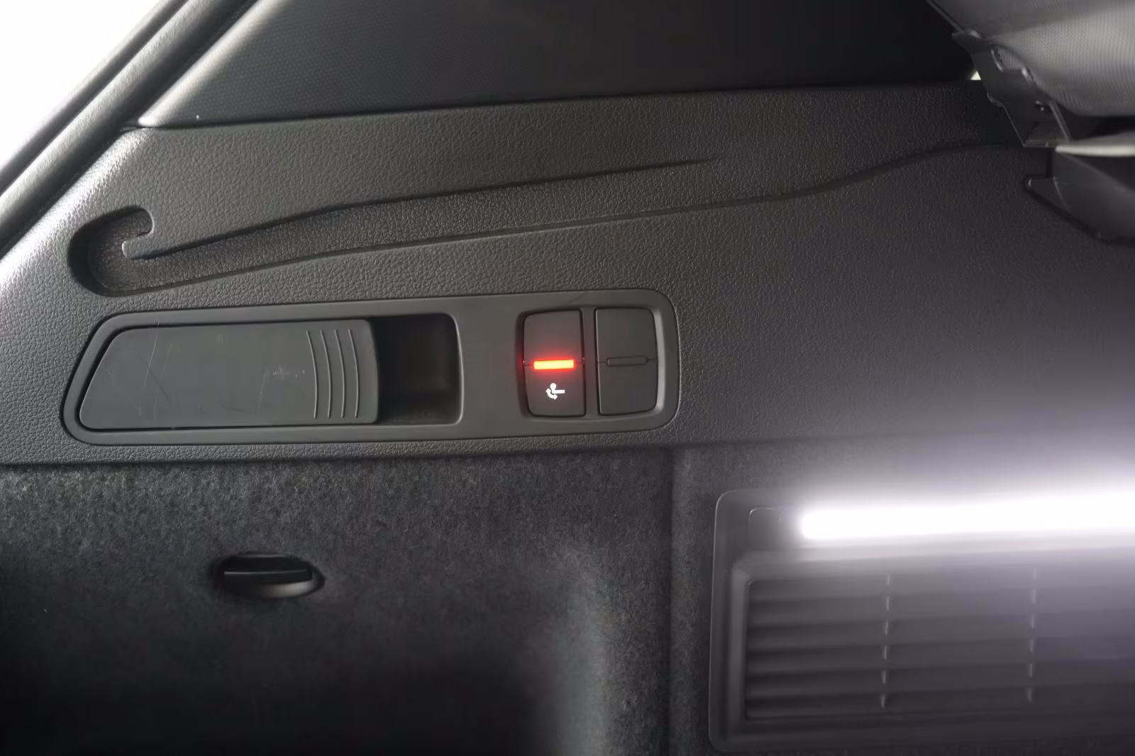 (B-612) Audi Q5(Hybrid) 55 TFSIe quattro S tronic S line ACC/Ka - Image 24