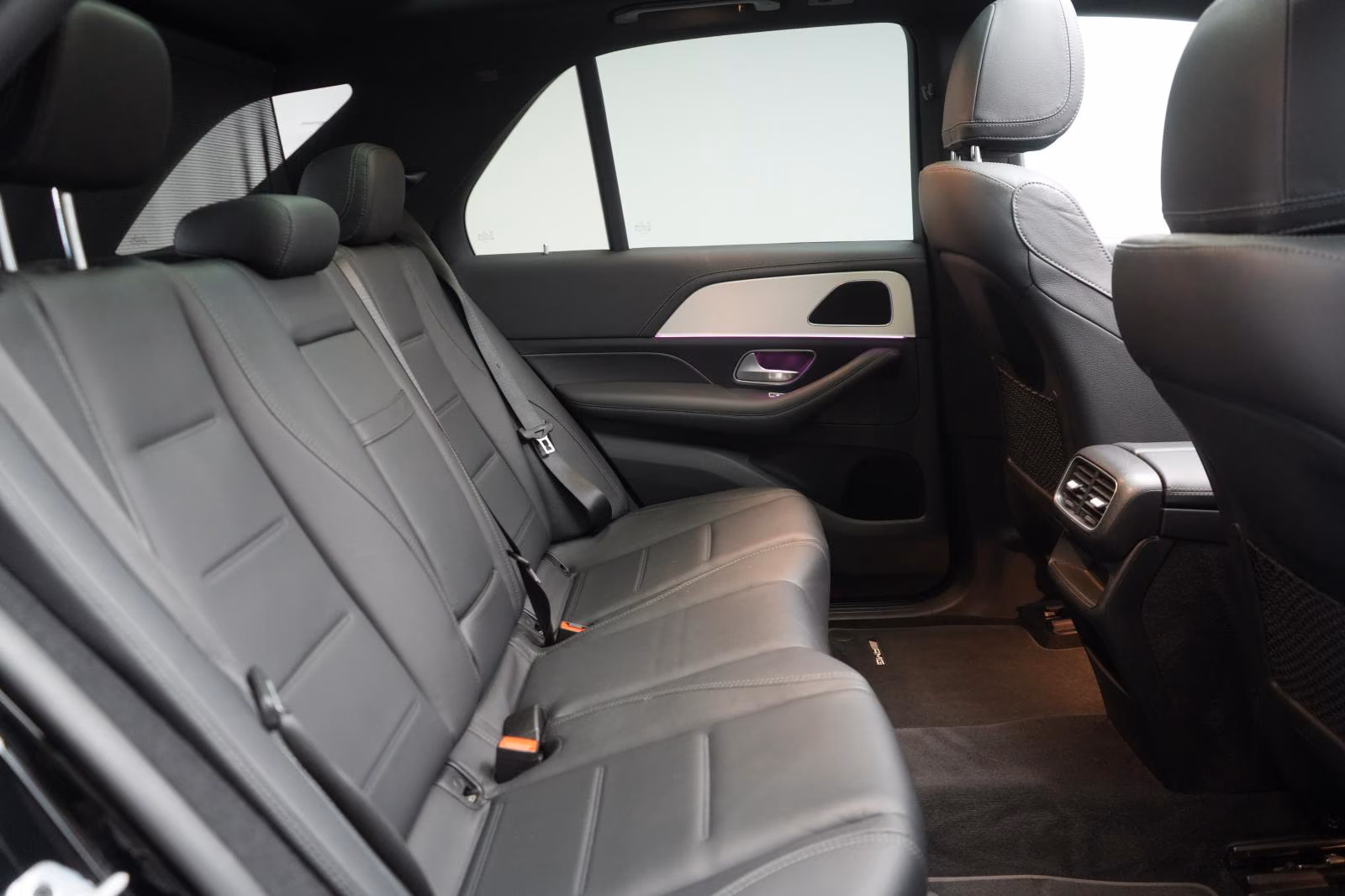 (B-358) Mercedes-Benz(Hybrid) GLE 350 de 4Matic AMG Softclose/STHZ/Pano/ - Image 10