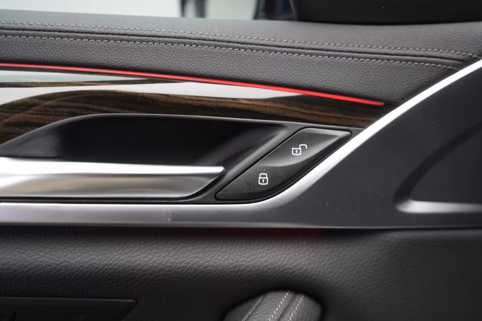 (B-568) BMW 520 i Luxury Line - Image 19