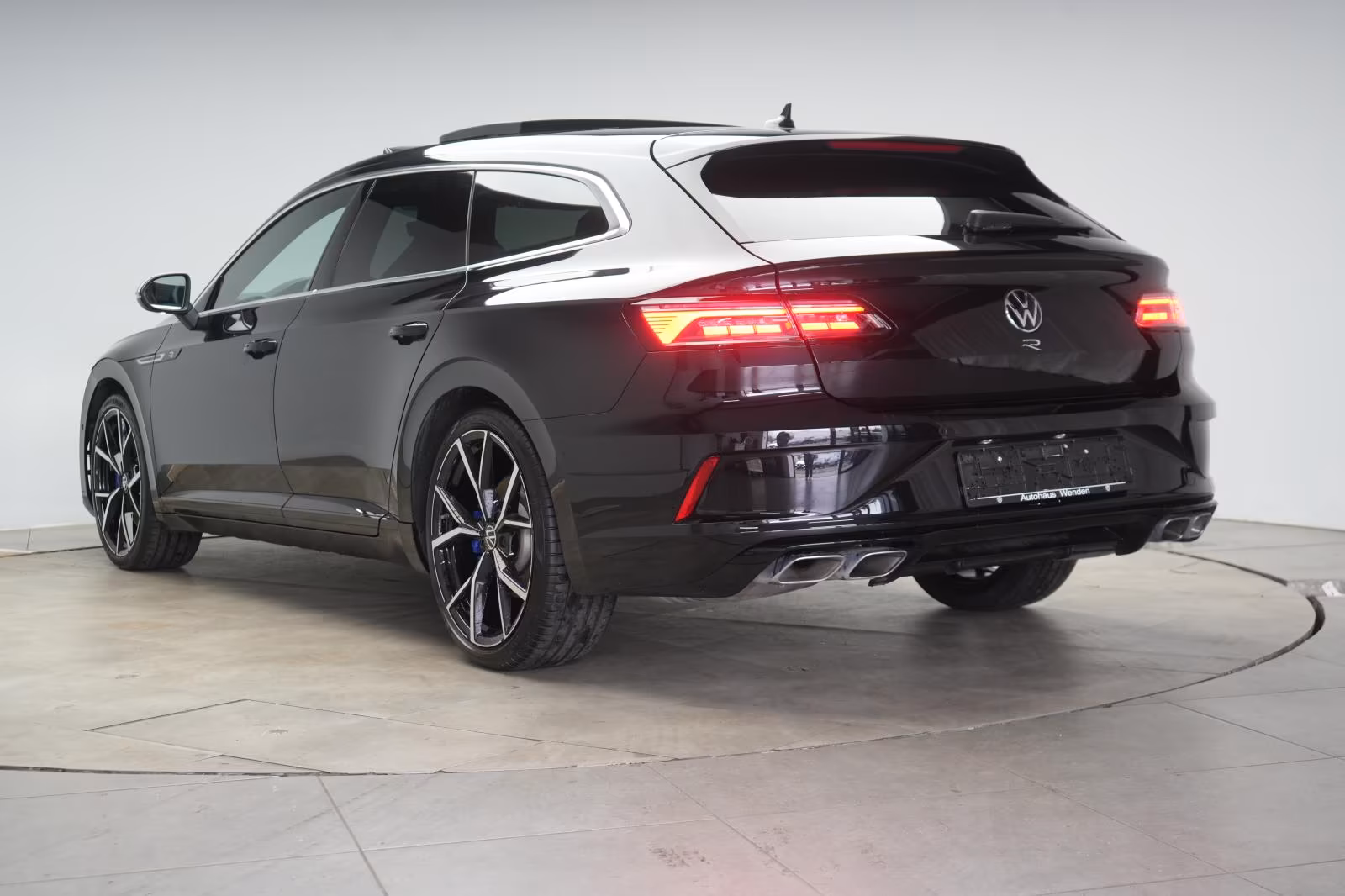 (B-013) Volkswagen Arteon Shooting Brake R 2.0 TSI 4Motion DSG Lede - Image 4