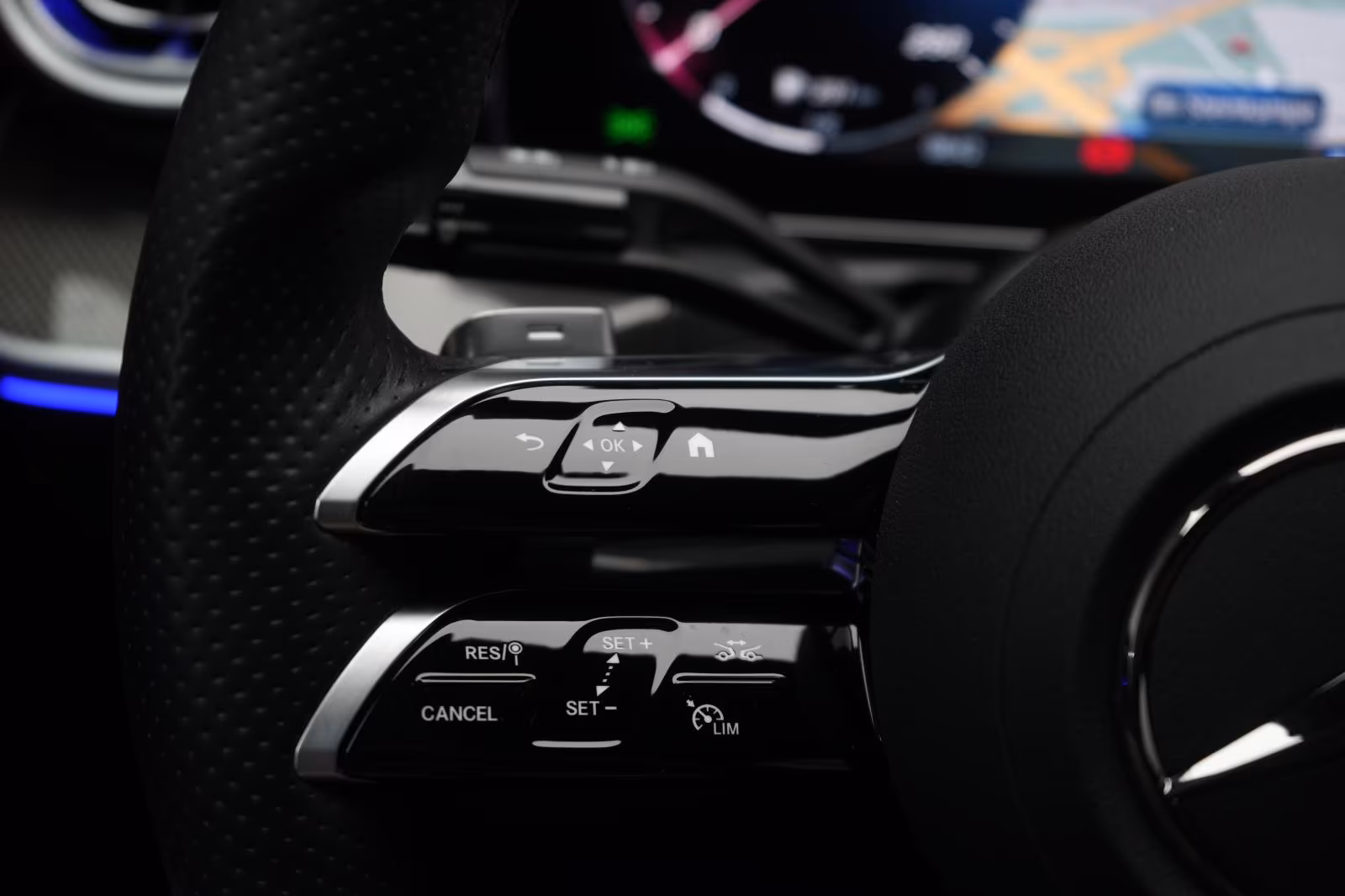 (B-006) Mercedes-Benz C 220 d 9G-Tronic AMG Leder/Distronic/HUD/Kam - Image 17