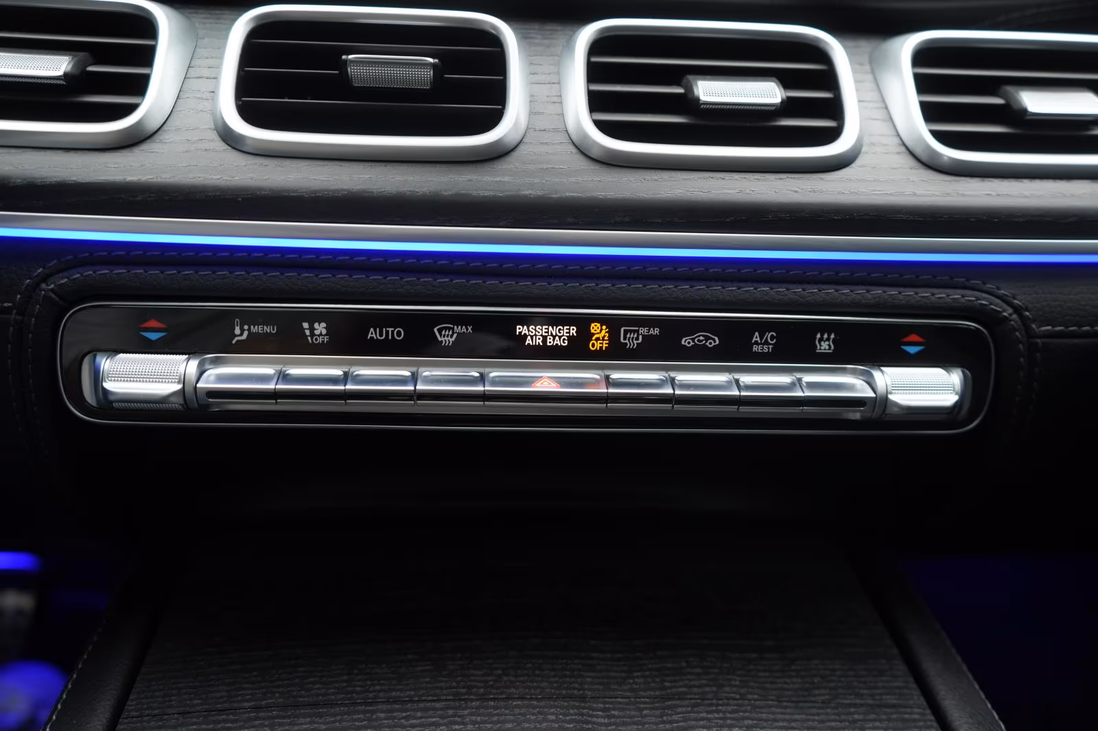 (B-460) Mercedes-Benz(Hybrid) GLE 350 de 4Matic 9G-Tronic AMG Distronic/HUD/Ka - Image 22