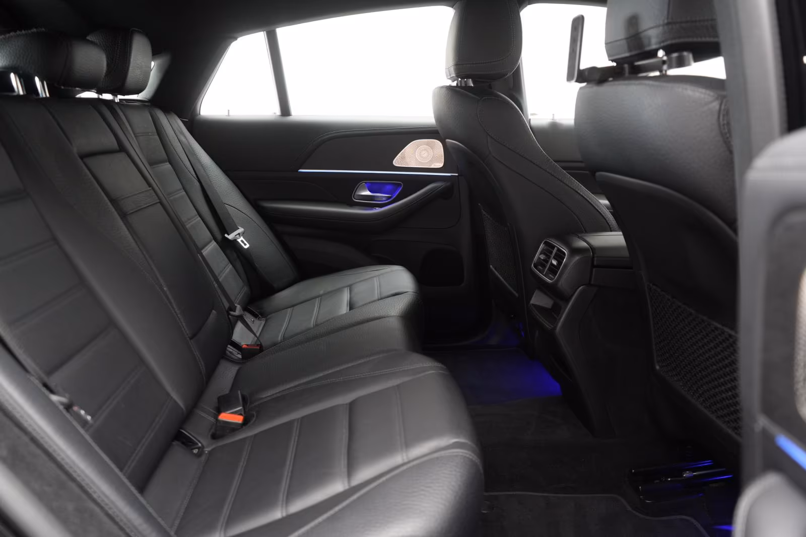 (B-329) Mercedes-Benz(Hybrid) GLE 350 de 4Matic AMG Leder/Burmester/Softclo - Image 11