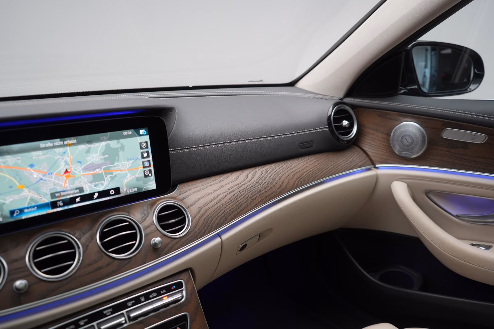 (B-094) Mercedes-Benz(Hybrid) E 300 de 9G-Tronic Exclusive Leder/Distronic/Bur - Image 23