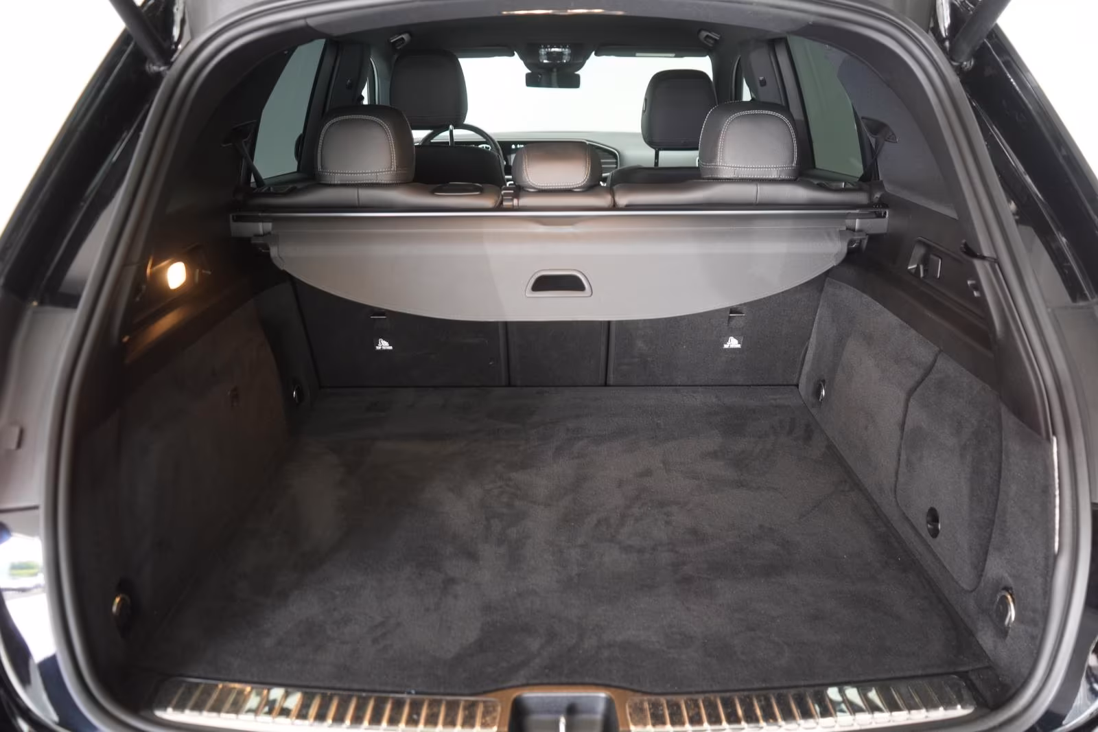 (B-137) Mercedes-Benz(Hybrid) GLE 350 de 4Matic 9G-Tronic AMG Distronic/Kam - Image 25