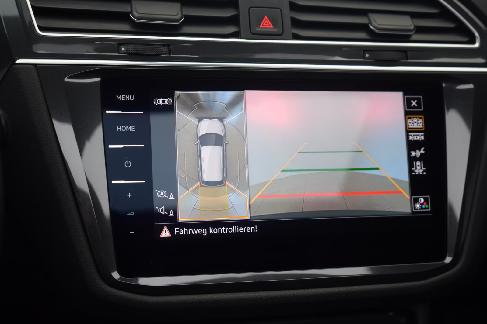 (B-108) Volkswagen Tiguan Allspace 2.0 TSI 4Motion DSG R-Line ACC/K - Image 16