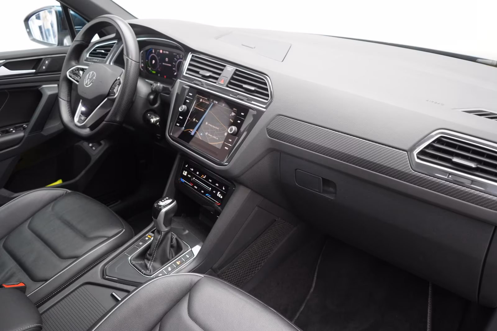 (B-593)Volkswagen(Hybrid) Tiguan 1.4 eHybrid DSG R-Line Leder/ACC/Pano/360 - Image 10