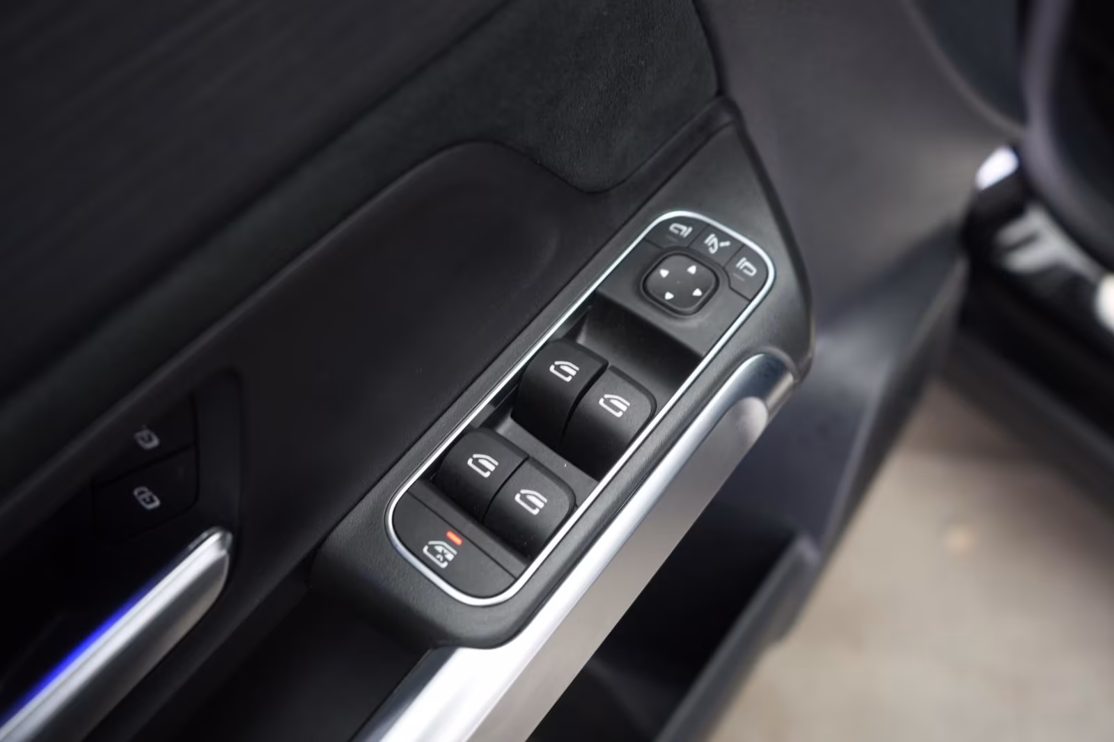 (B-482) Mercedes-Benz GLB 220 d 8G-DCT AMG Distronic/HUD/Kamera/A - Image 17