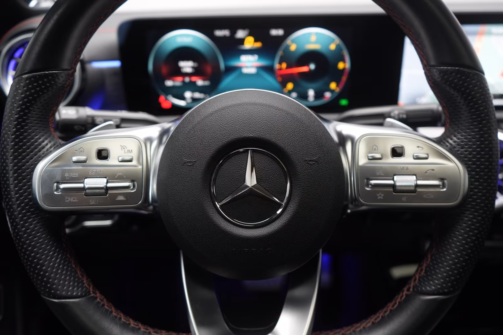 (B-710) Mercedes-Benz CLA 220 Shooting Brake d 8G-DCT AMG Distronic/K - Image 18