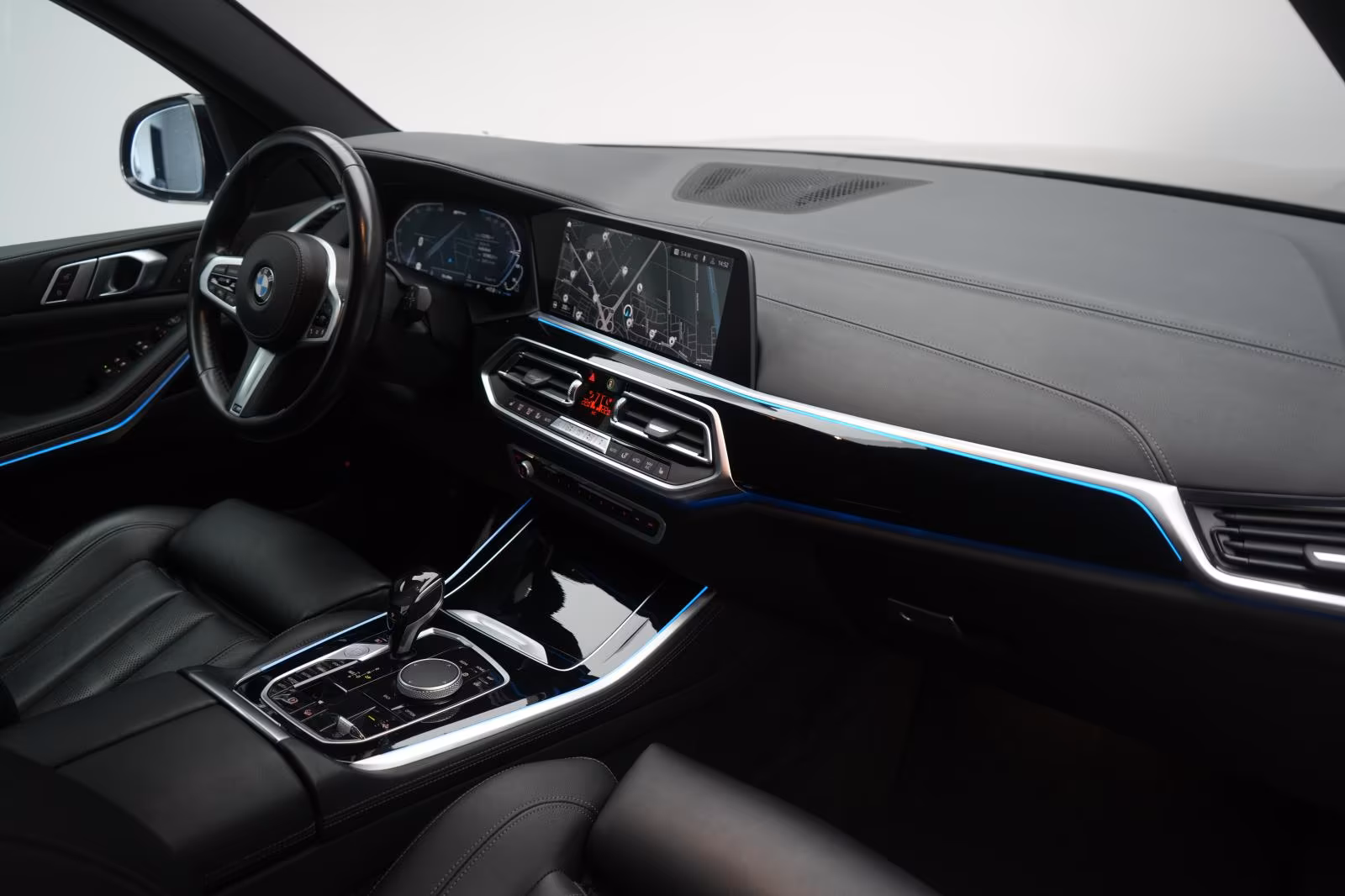 (B-413) BMW(Hybrid) X5 xDrive45e M Sport Leder/ACC/Kamera/Virtual/AH - Image 9