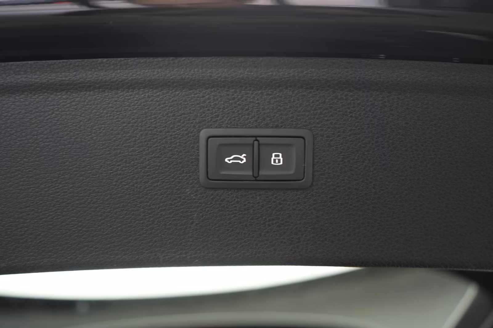 (B-143) Audi Q5 40 TDI quattro S tronic Leder/ACC/Kamera/HUD/ - Image 27
