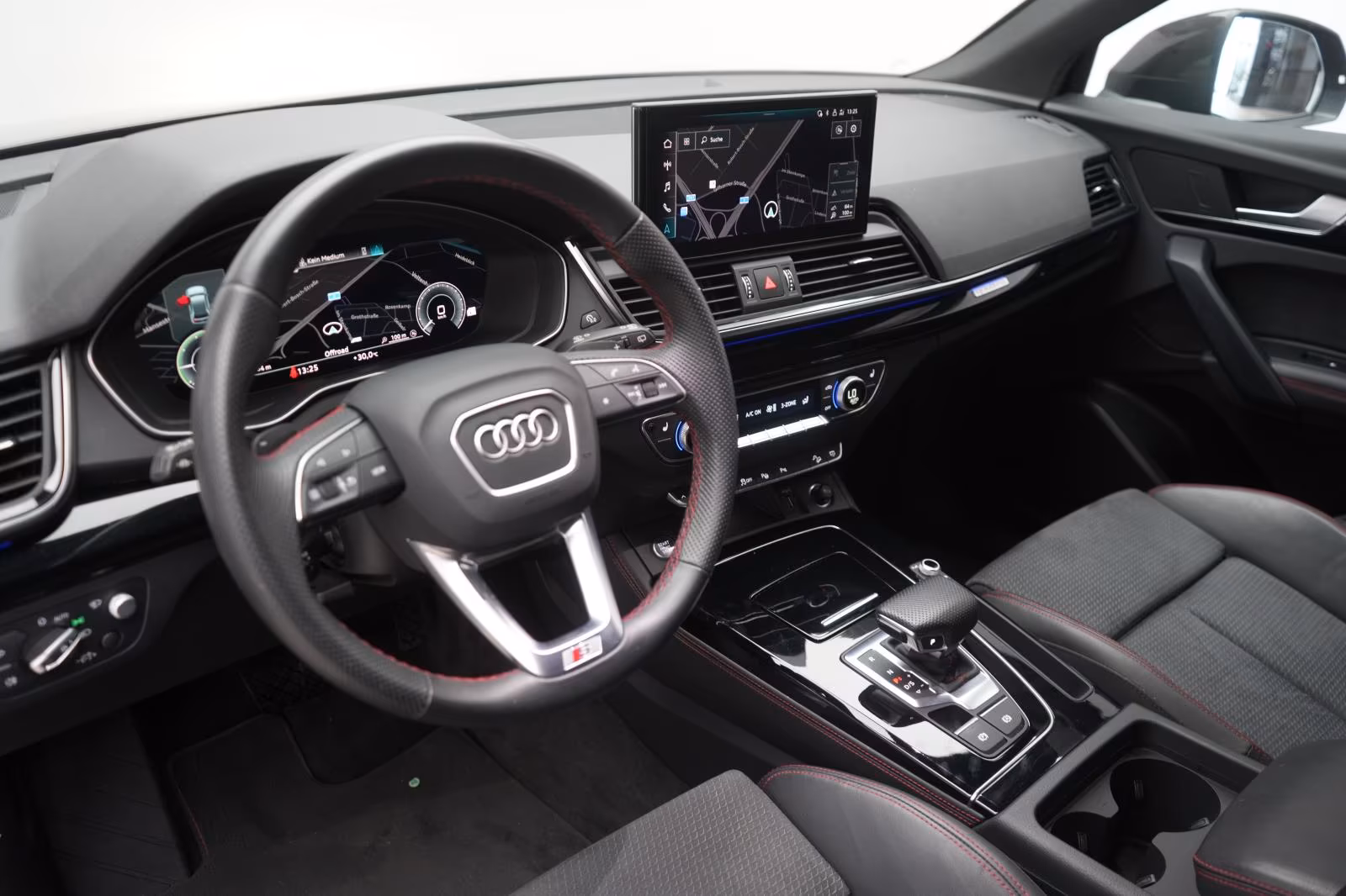 (B-205) Audi(Hybrid) Q5 50 TFSIe quattro S tronic S-Line HuD/Kamera/M - Image 8