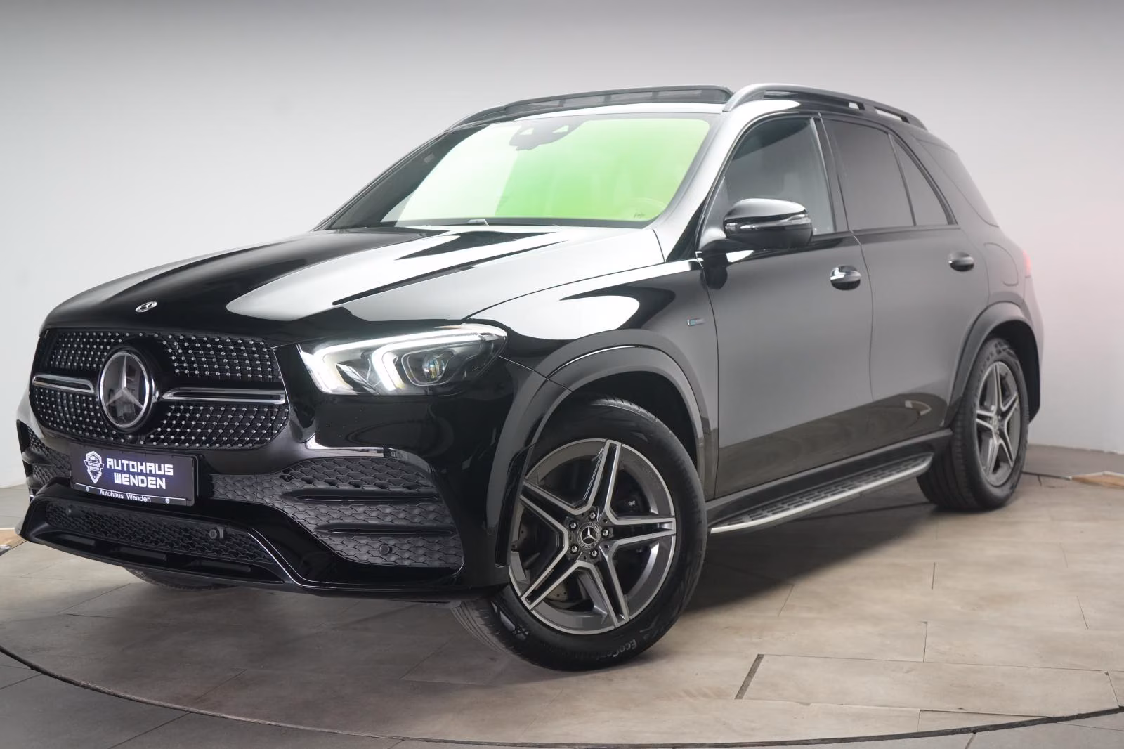 (B-358) Mercedes-Benz(Hybrid) GLE 350 de 4Matic AMG Softclose/STHZ/Pano/ - Image 3