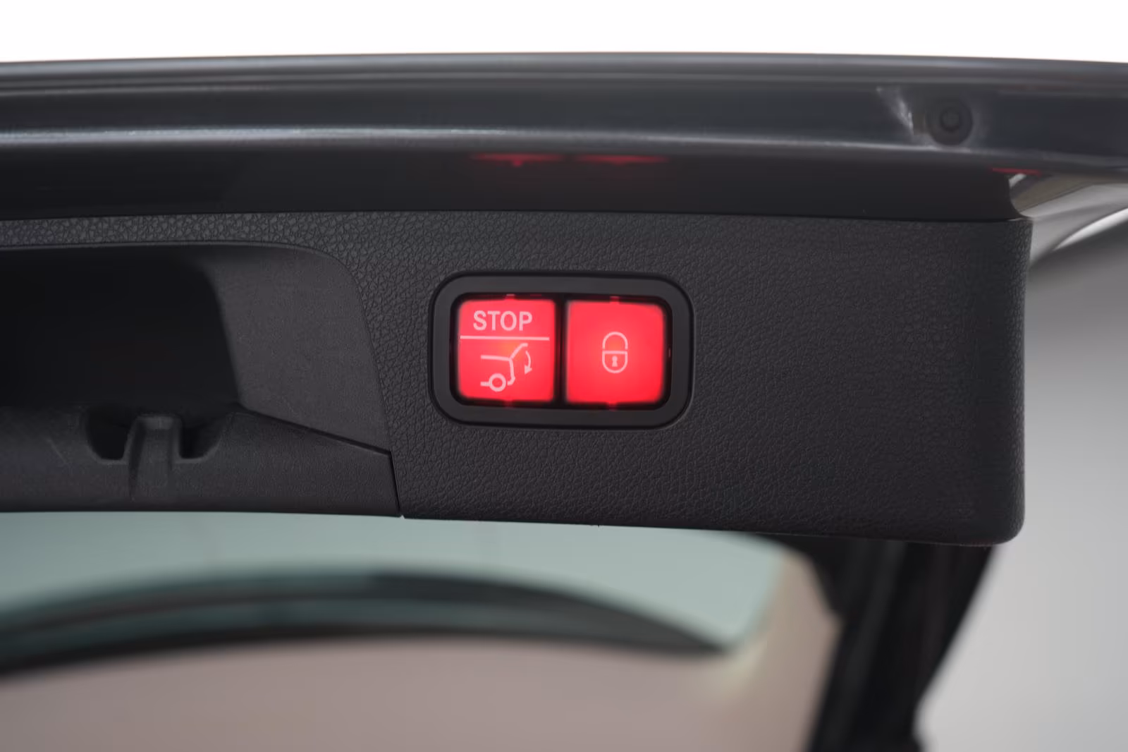 (B-159) Mercedes-Benz(Hybrid) E 300 de 4Matic T 9G-Tronic Avantgarde Leder/Dis - Image 28
