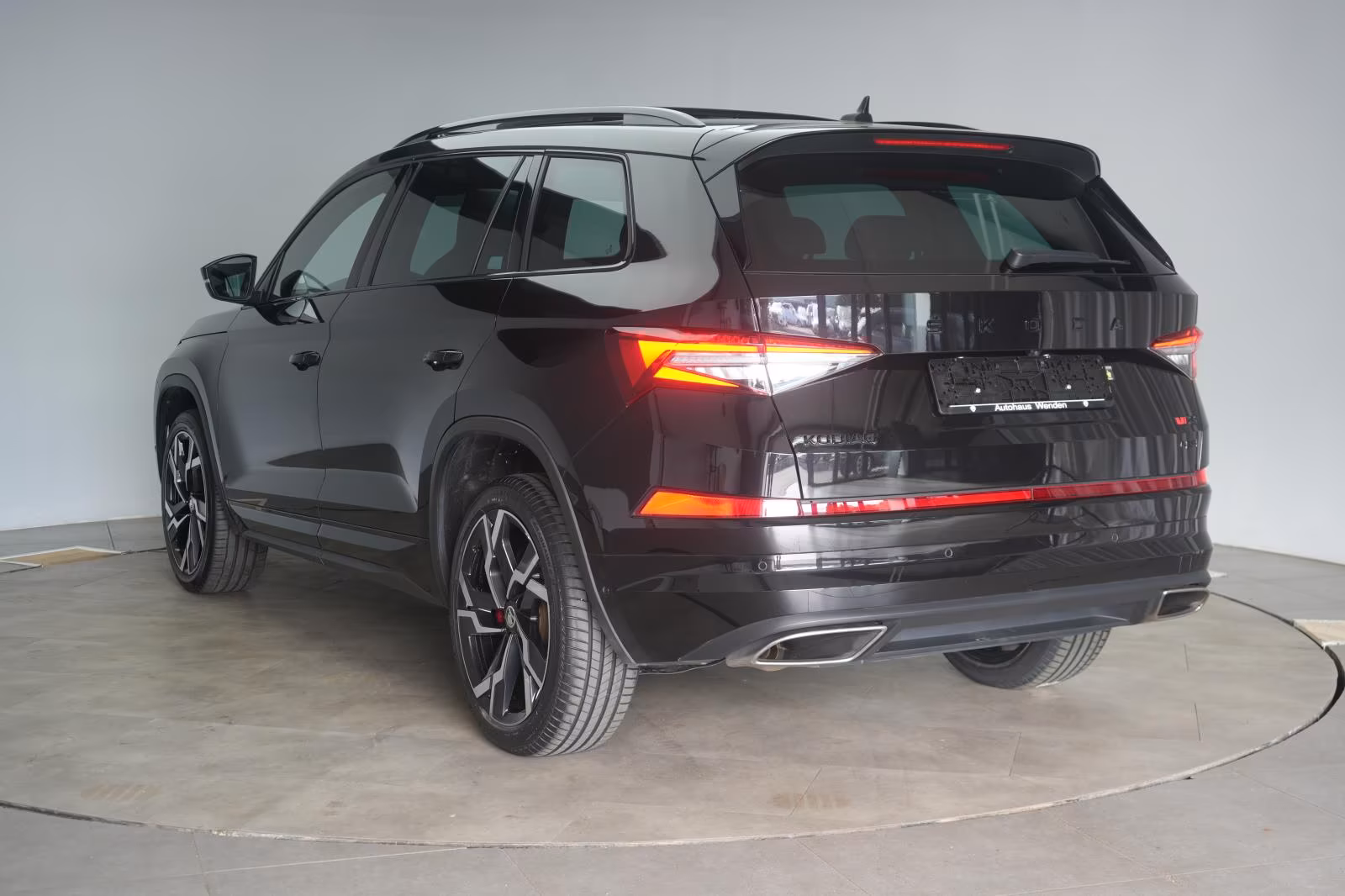 (B-668) Skoda Kodiaq 2.0 TSI RS ACC/Kamera/Virtual/Pano/Canton - Image 4