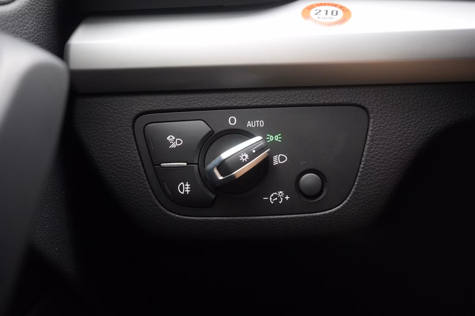 (B-508) Audi(Hybrid) Q5 50 TFSIe quattro S tronic advanced Navi/Temp/ - Image 18