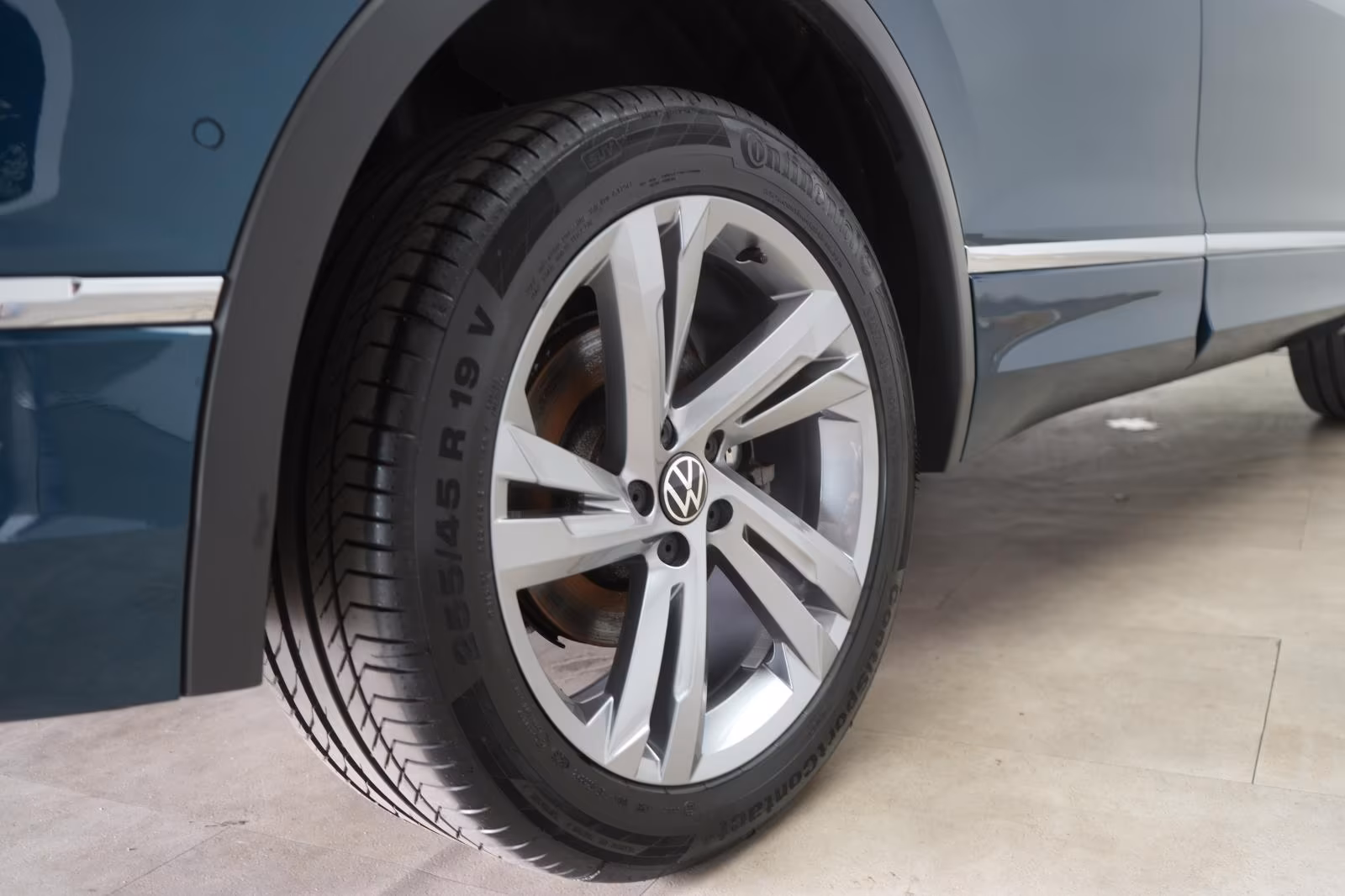 (B-593)Volkswagen(Hybrid) Tiguan 1.4 eHybrid DSG R-Line Leder/ACC/Pano/360 - Image 20