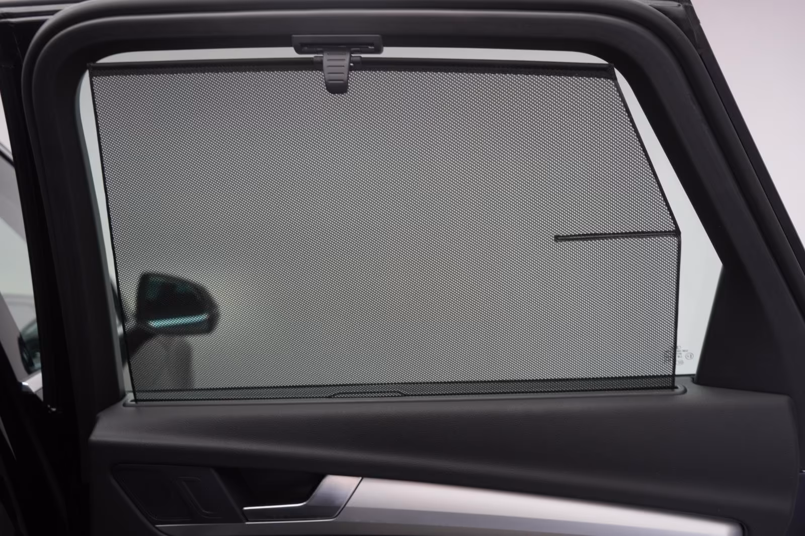 (B-356) Audi Q5 40 TDI quattro S tronic Temp/Virtual/AHK/LED - Image 22