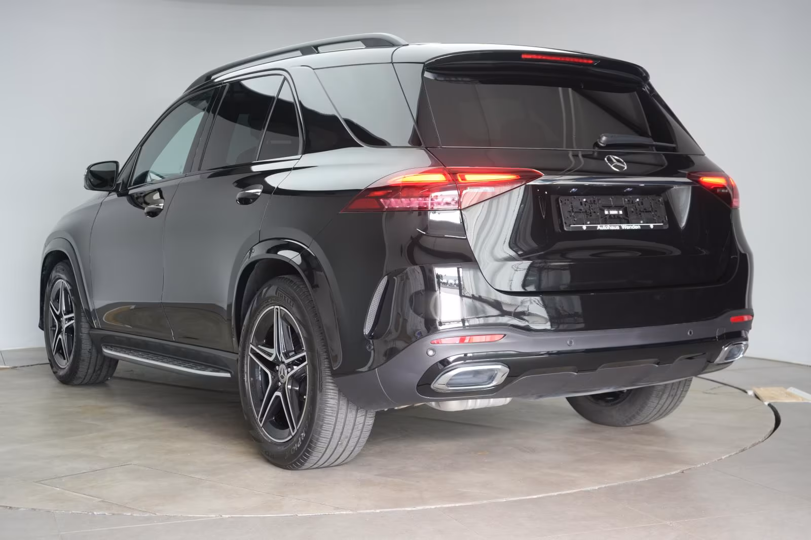 (B-501) Mercedes-Benz GLE 300 d 4Matic 9G-Tronic AMG Kamera/Burmeste - Image 4