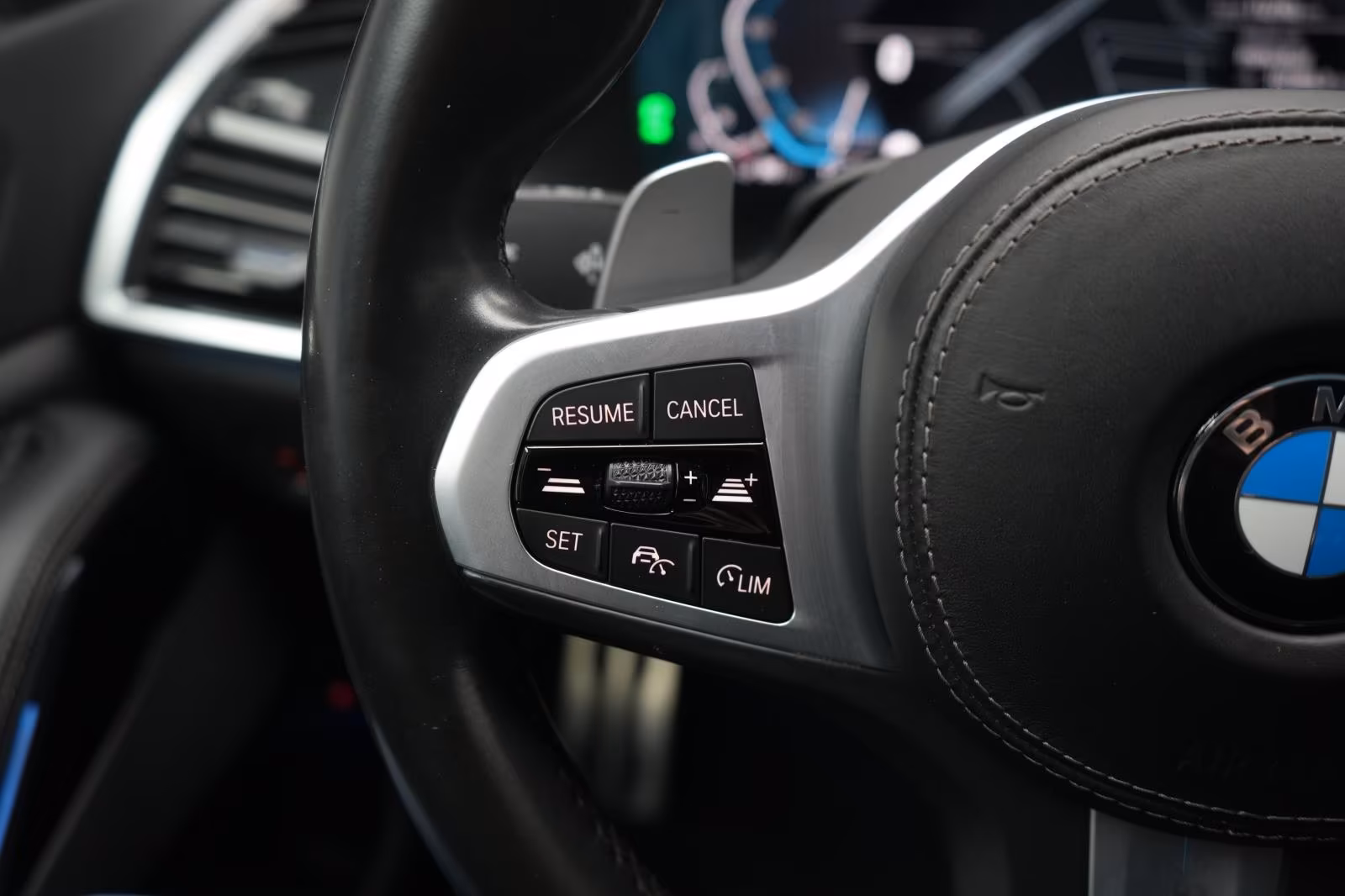 (B-413) BMW(Hybrid) X5 xDrive45e M Sport Leder/ACC/Kamera/Virtual/AH - Image 16