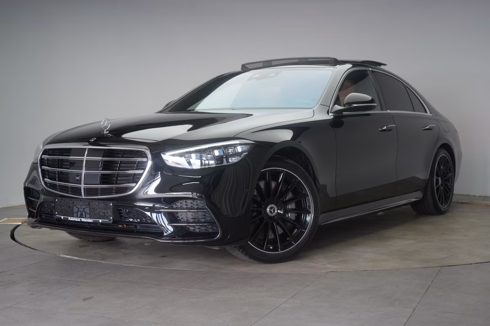 (B-077) Mercedes-Benz S 580 e 4Matic 9G-T AMG HUD/Burmester/Pano/ - Image 3
